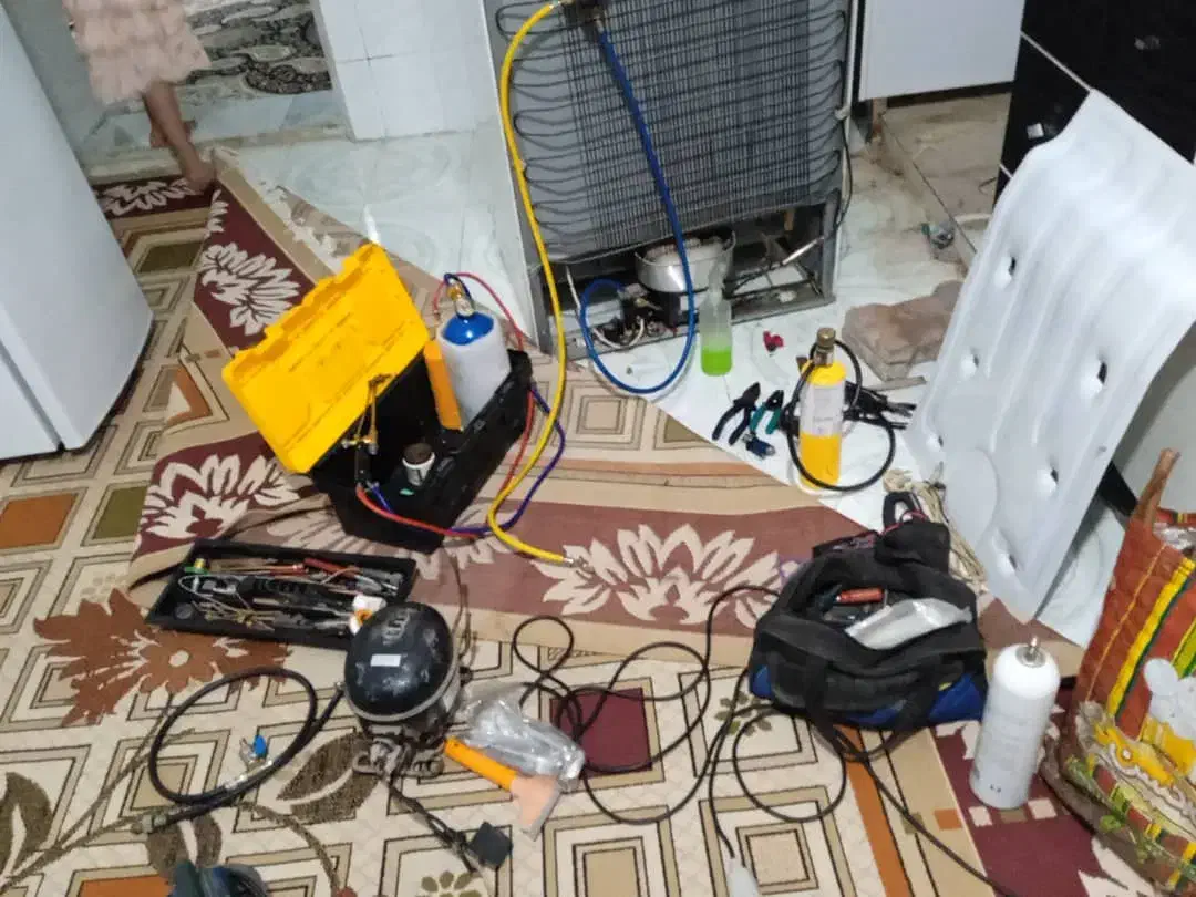 تعمیرات تخصصی ، یخچال ، انواع کولرگازی و لباسشویی|خدمات پیشه و مهارت|ایلام, |دیوار