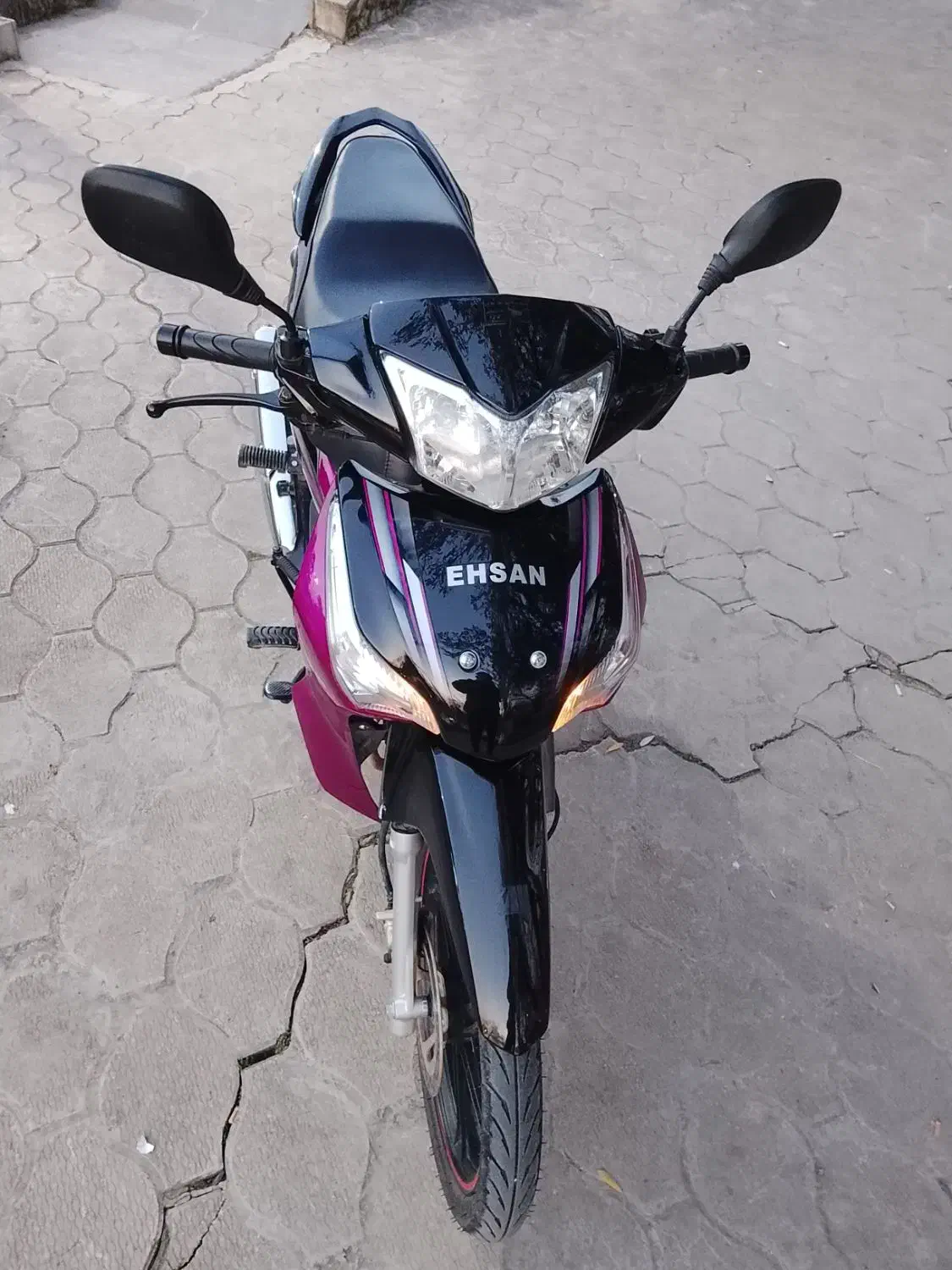 احسان موتور ویو 1404|موتورسیکلت|آزادشهر, |دیوار