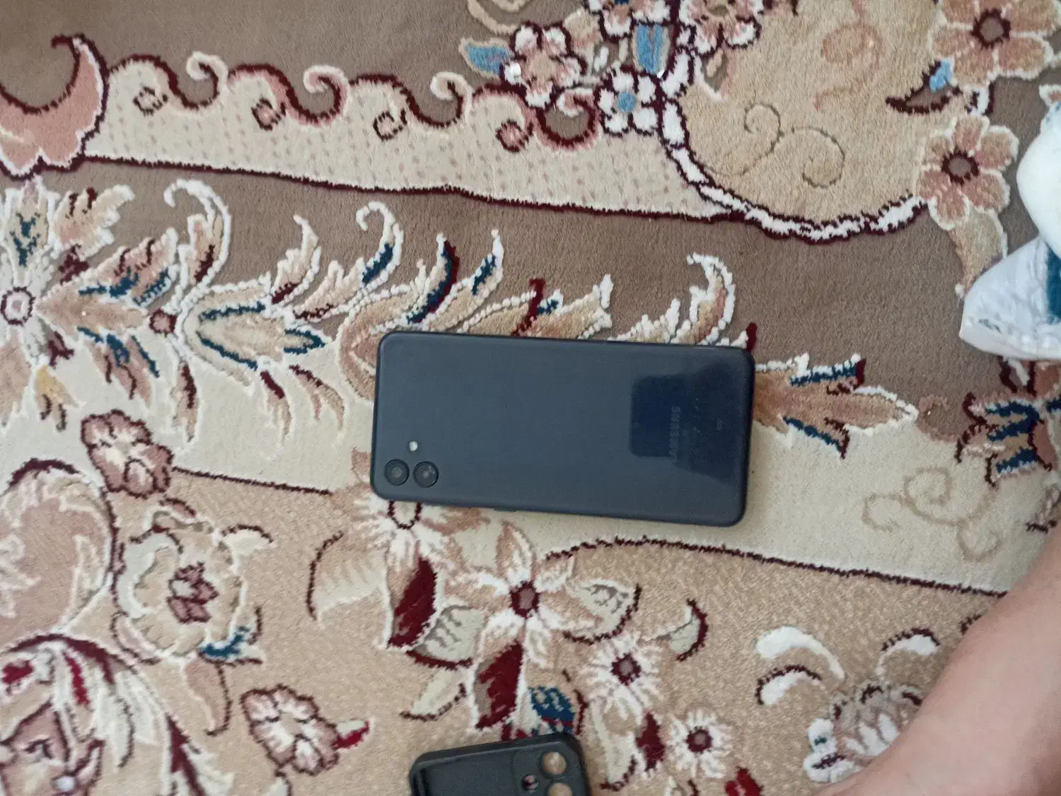 گوشی|موبایل|قروه, |دیوار