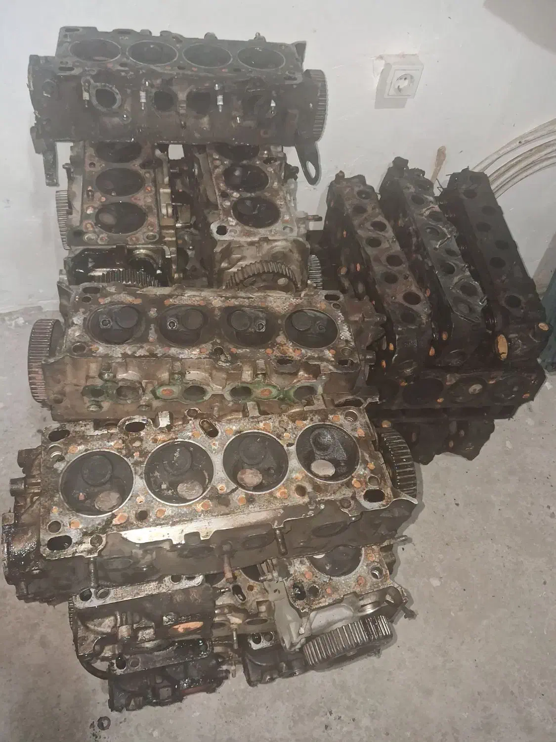 انواع سرسیلندر استوک آماده نصب|قطعات یدکی و لوازم جانبی|رشت, توشیبا|دیوار