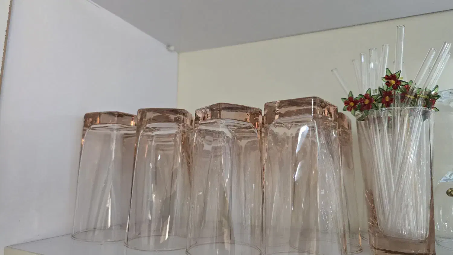 لیوان شربت خوری|ظروف سرو و پذیرایی|تهران, مینای شمالی (مخبر)|دیوار