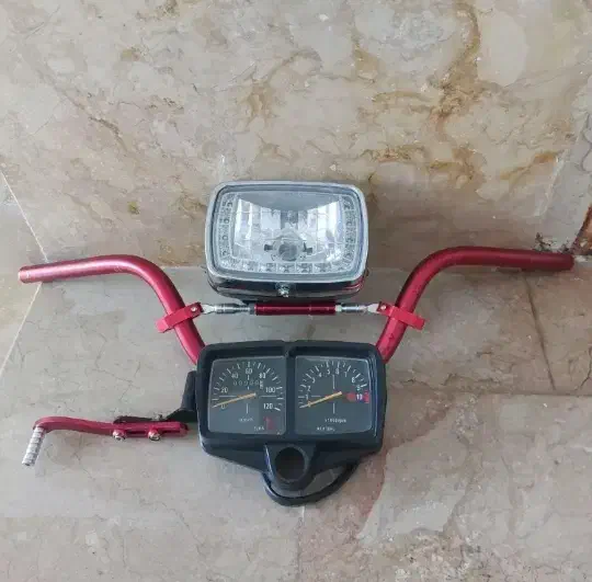 فروش لوازم زیاد اسپرت هوندا (لطفاً عکسارو ورق بزن)|قطعات یدکی و لوازم جانبی|یزد, |دیوار