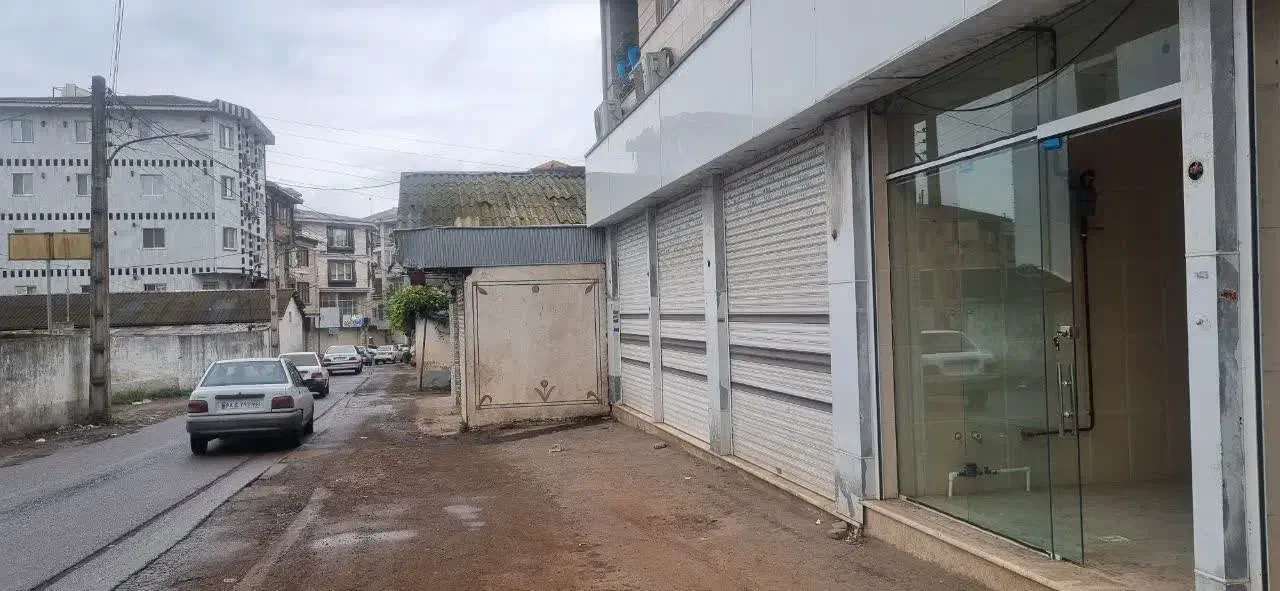 مغازه واقع در خیابان شقایق ۲۲|اجارهٔ مغازه و غرفه|لاهیجان, کوی استادان|دیوار