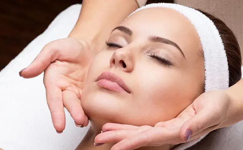 مدل فشیال برای پیج اینستاگرام جمعه ۵مهر|خدمات آرایشگری و زیبایی|تهران, شهرک چیتگر|دیوار