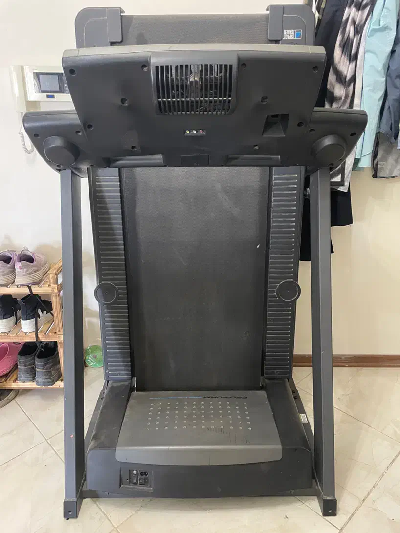 تردمیل|تجهیزات ورزشی|هشتگرد, فاز ۱ مهستان|دیوار