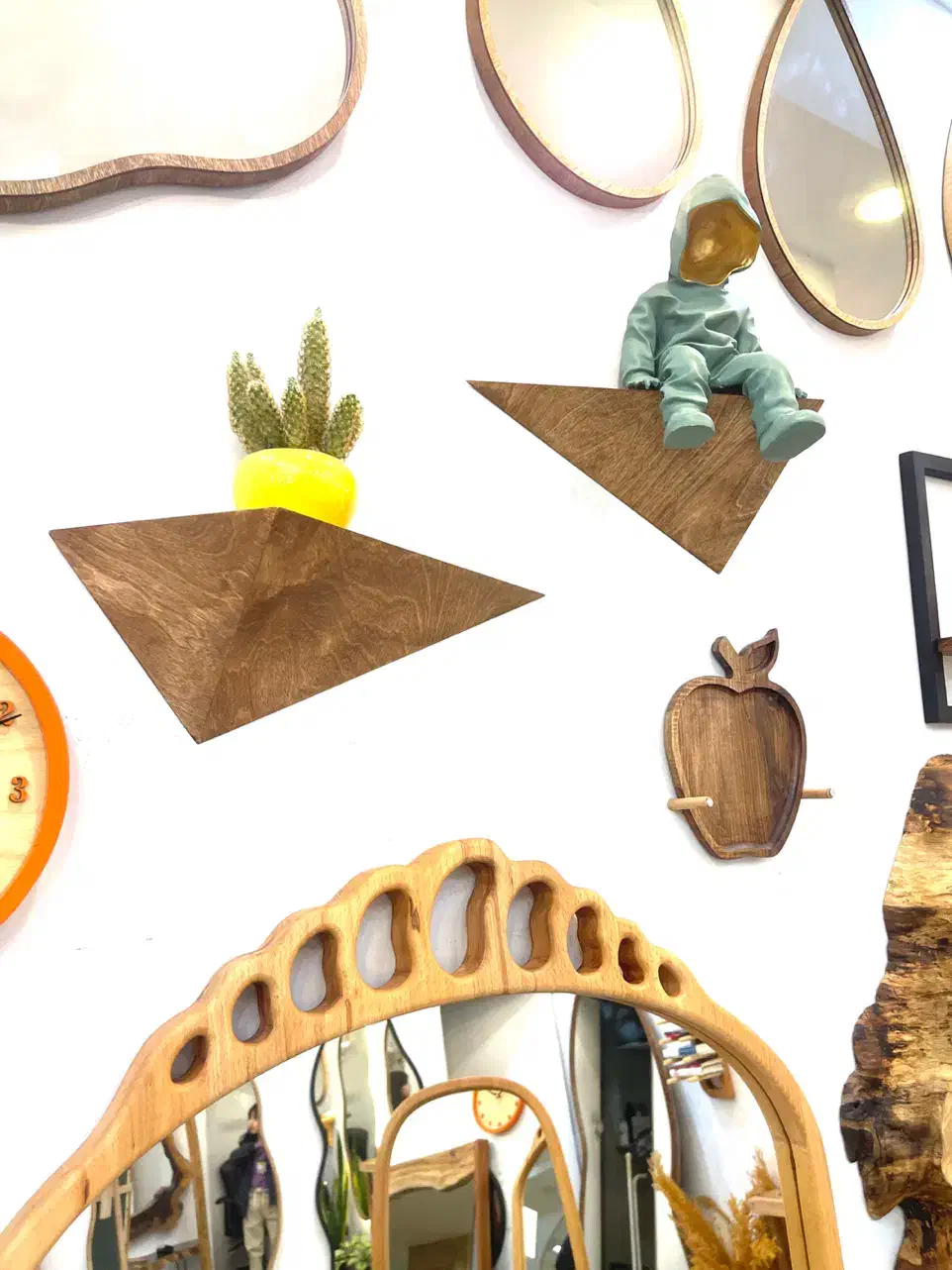 شلف دیواری|کتابخانه، شلف، قفسههای دیواری|تهران, سازمان برنامه شمالی|دیوار