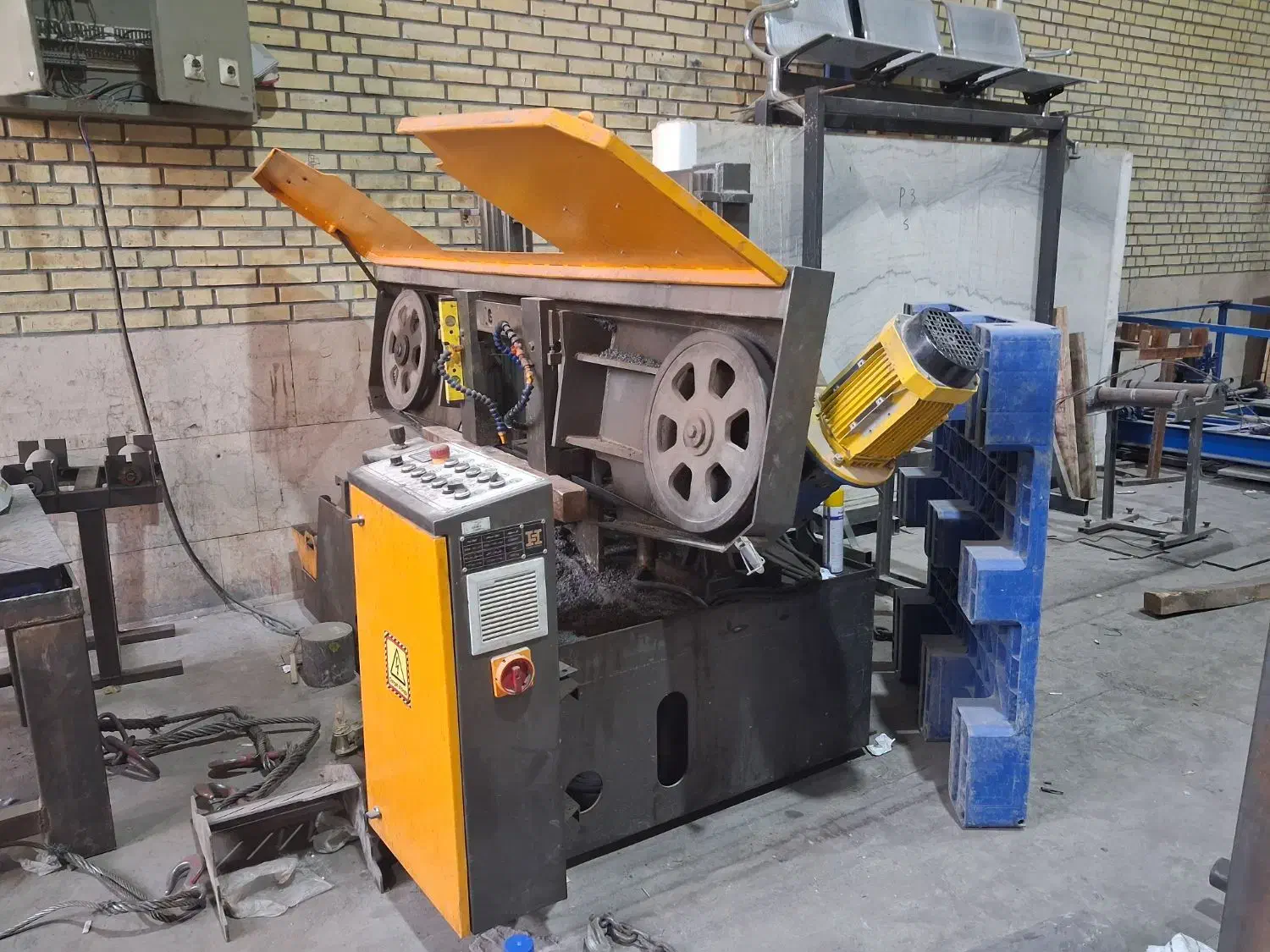 فروش آره نواری ۳۵۰|ماشین‌آلات صنعتی|برخوار, |دیوار