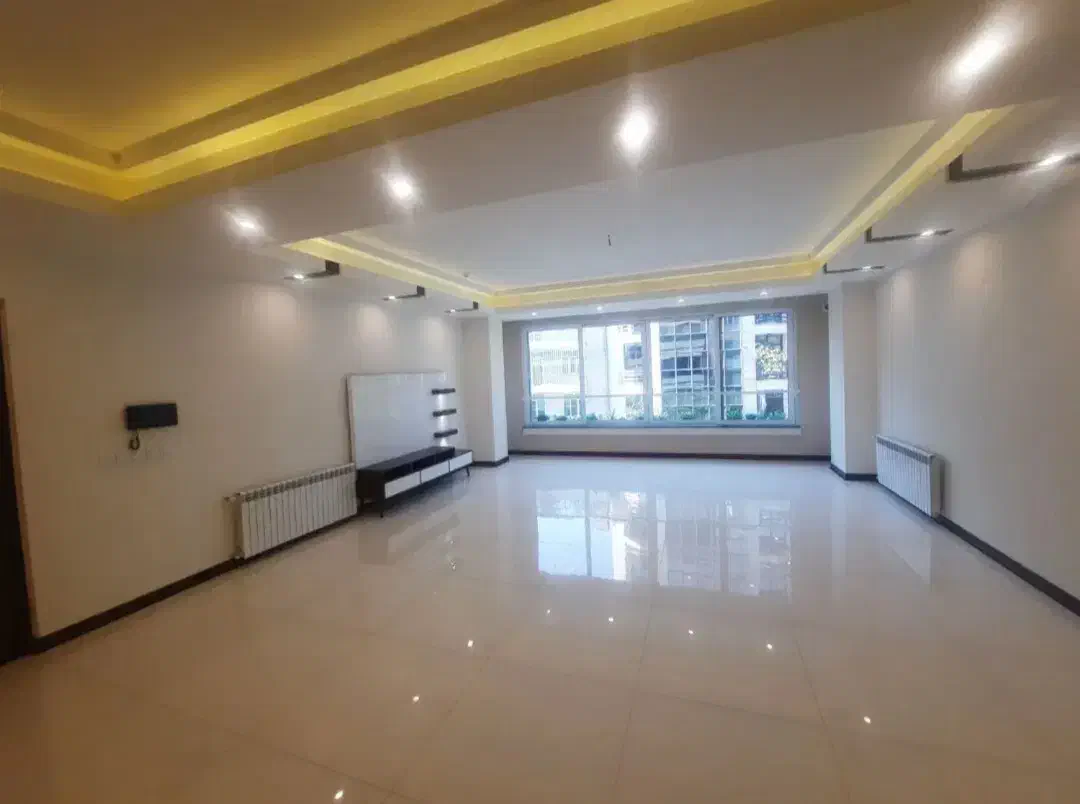 فروش واحد ۱۱۰متر/ کلیدنخورده/رودکی|فروش آپارتمان|ارومیه, |دیوار