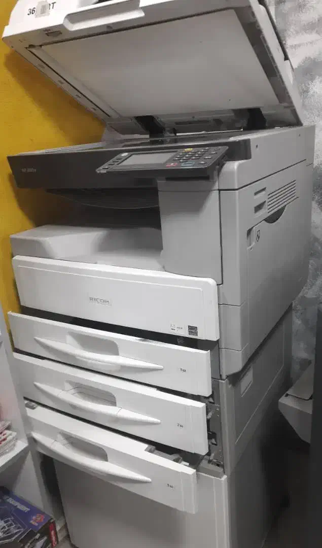 پرینتر ریکو mp2001|پرینتر، اسکنر، کپی، فکس|اصفهان, باغ نگاره|دیوار