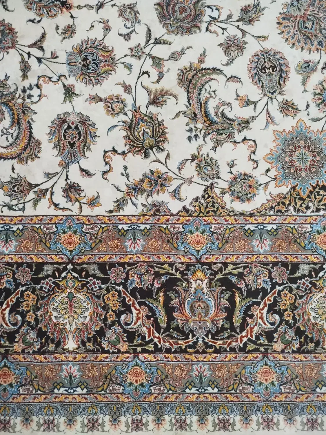 فرش1200شانه زیرقیمت 9متری|فرش|بروجرد, |دیوار