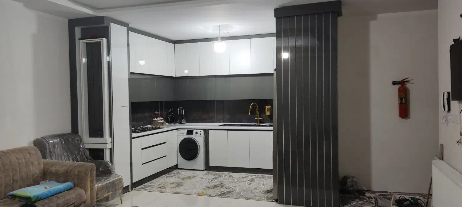 به یک شاگرد ماهر ویک نیمه ماهر نیازمندیم|استخدام معماری، عمران و ساختمانی|مشهد, پنجتن|دیوار