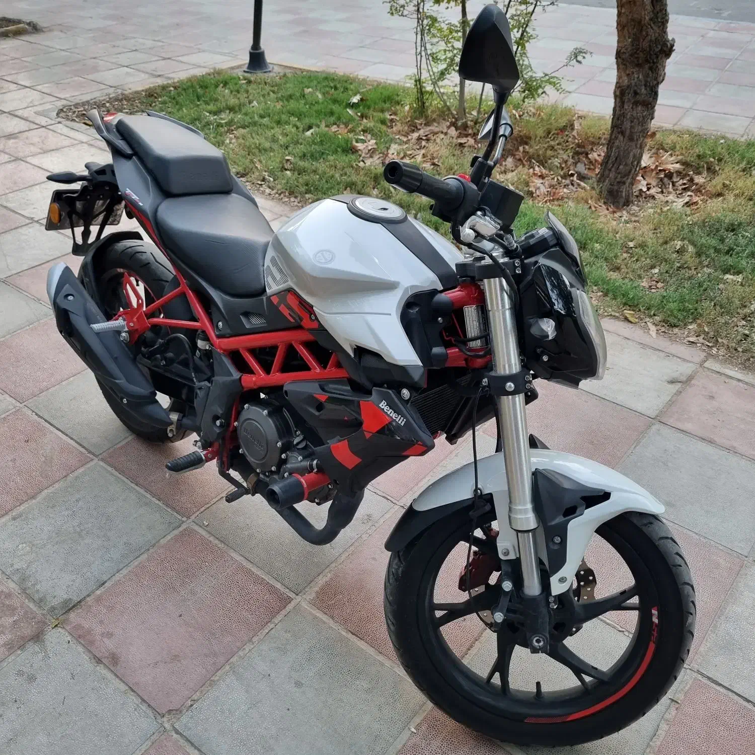 بنلی ۲۵۰ تک سیلندر|موتورسیکلت|ورامین, ورامین|دیوار