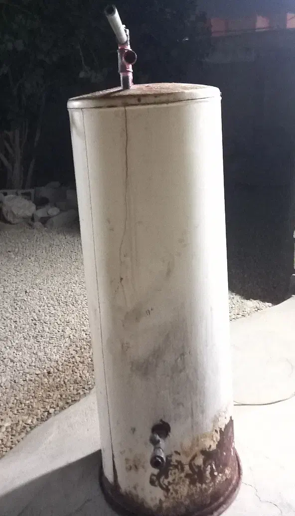 ابگرمکن بزرگ|آبگرمکن، پکیج، شوفاژ|چغادک, |دیوار