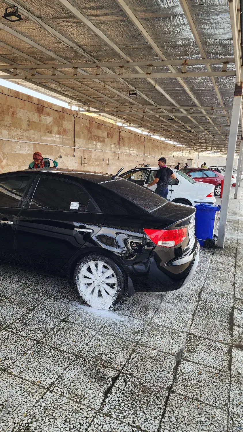 استخدام نیروی آقا برای کار در کارواش وخدماتی|استخدام سرایداری و نظافت|تهران, جی|دیوار