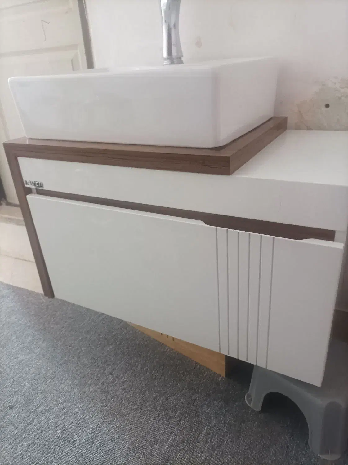 روشویی|لوازم سرویس بهداشتی|رباط‌کریم, رباط‌کریم|دیوار