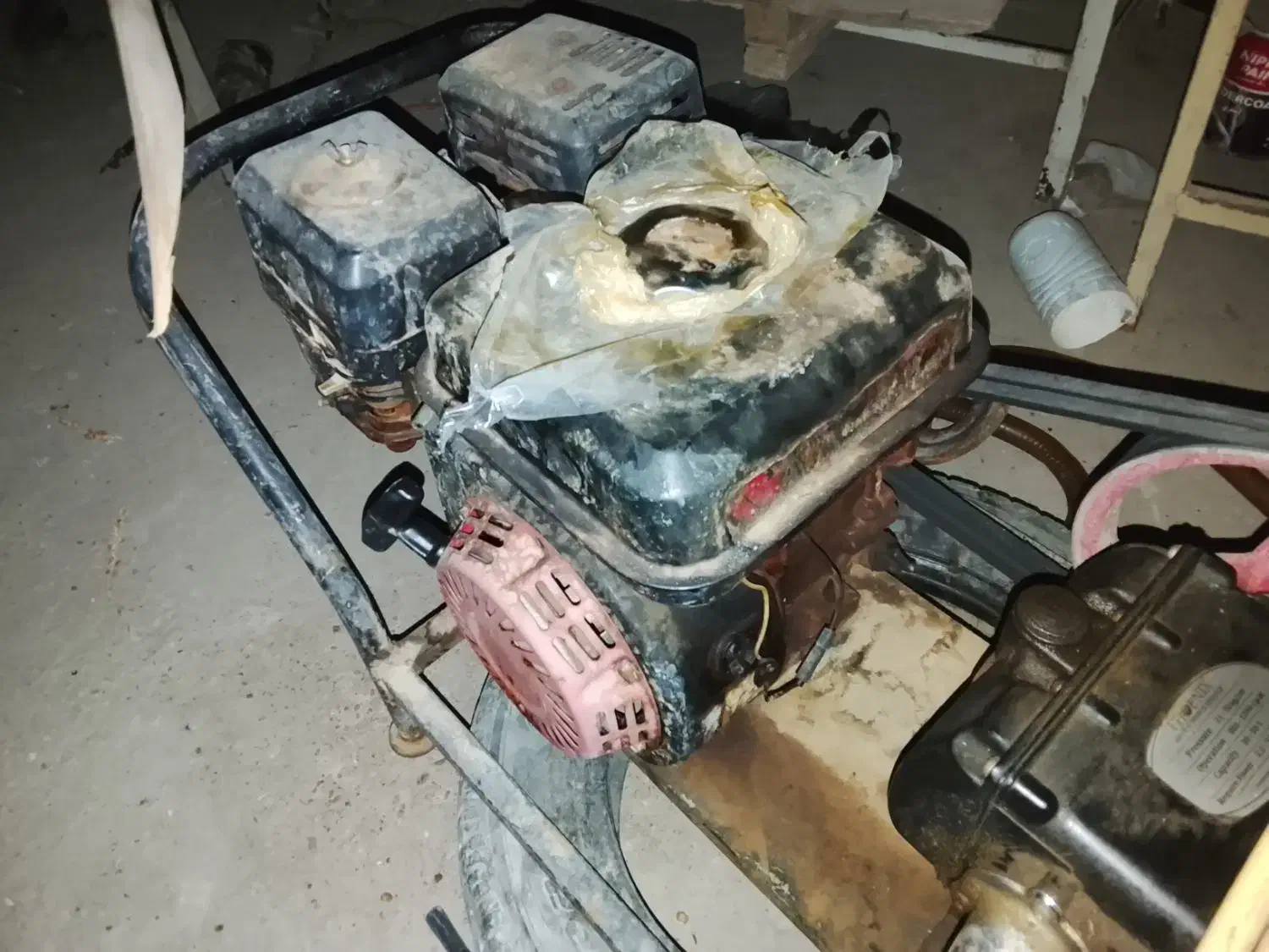 موتور سمپاش|ابزارآلات|افزر, |دیوار