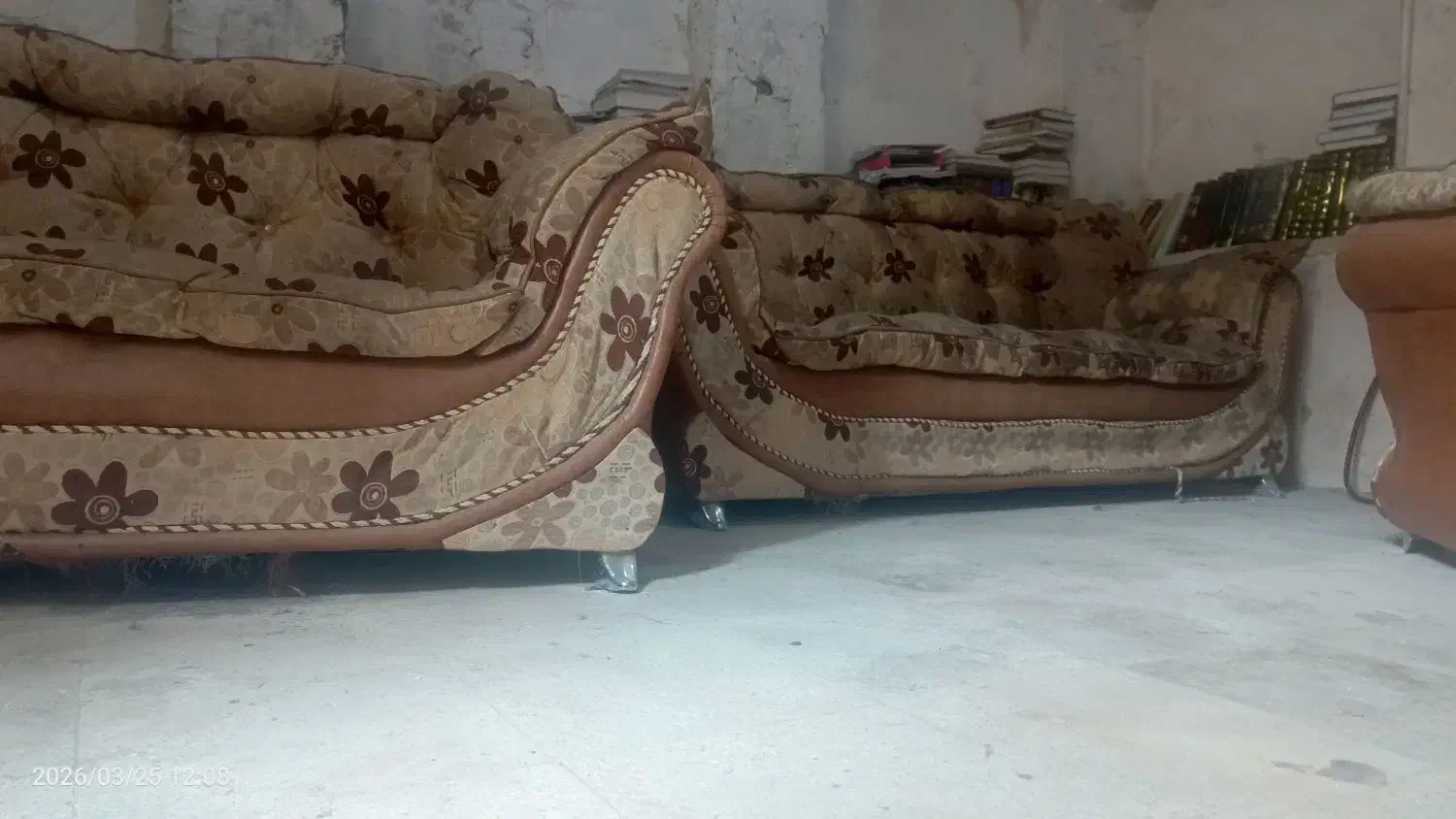 مبلمان|مبلمان خانگی و میز عسلی|قم, عربستان|دیوار