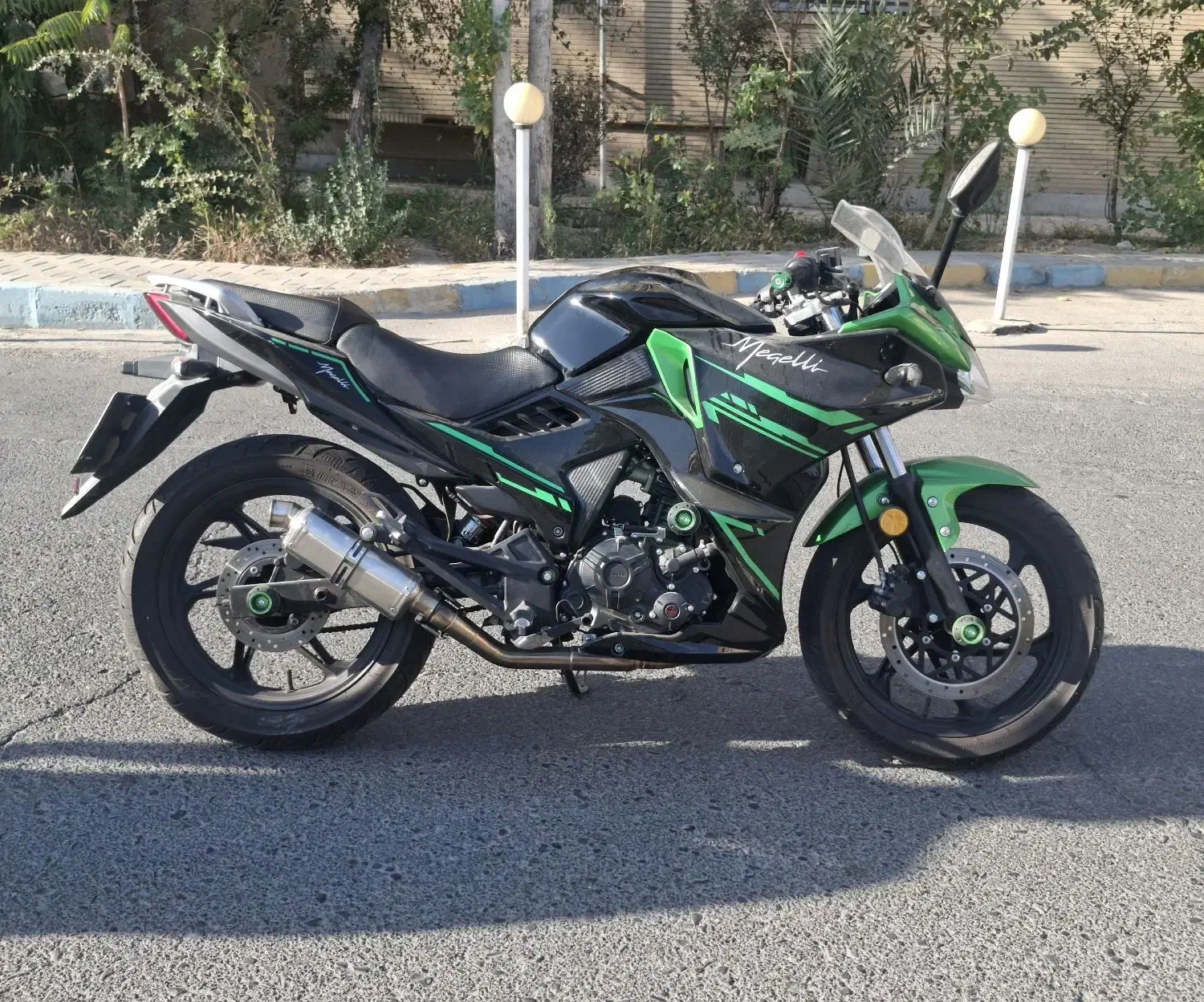 مگلی 200 1403|موتورسیکلت|چالوس, |دیوار