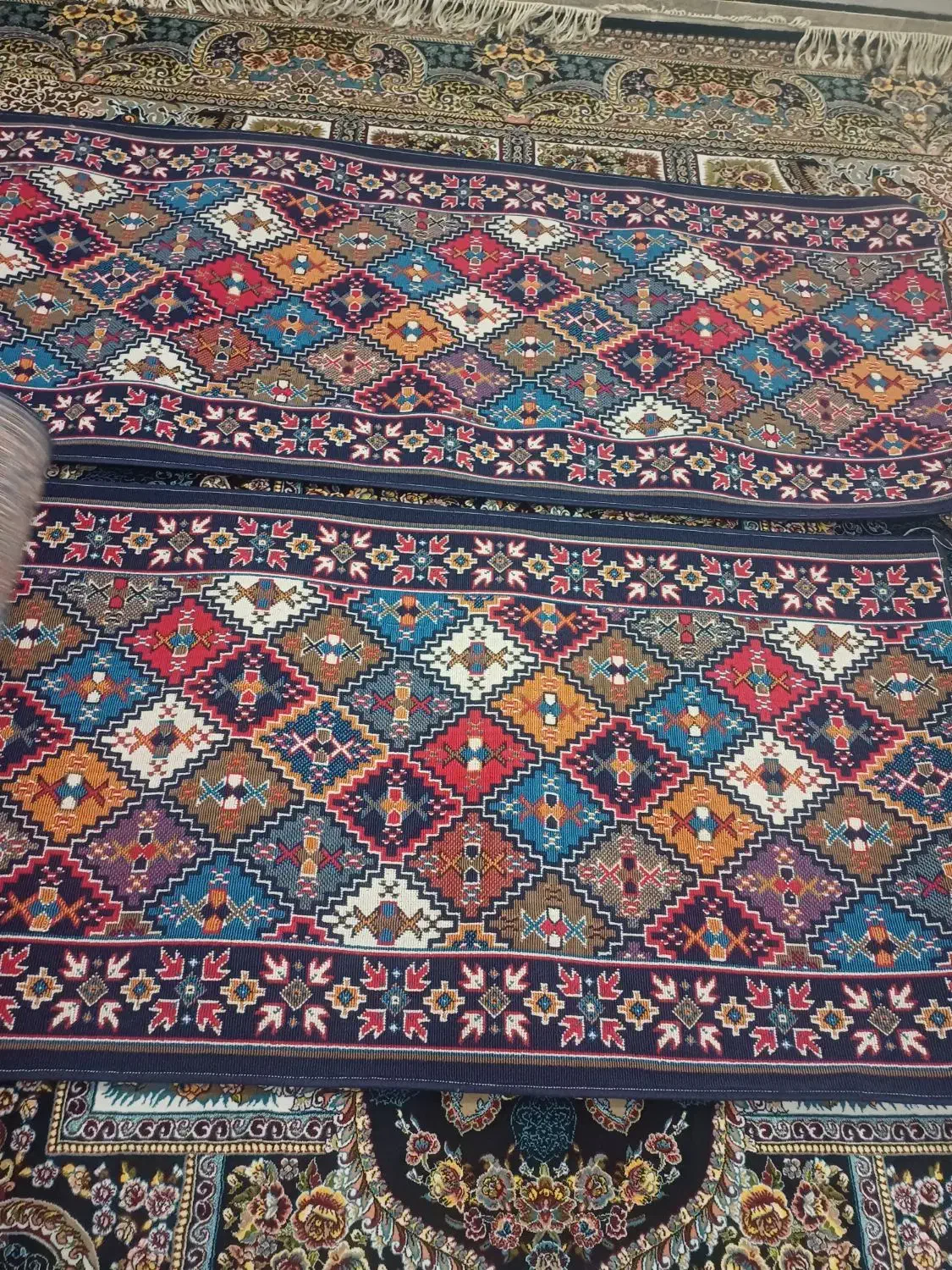 کناره فرش گلیم|فرش|اندیمشک, |دیوار