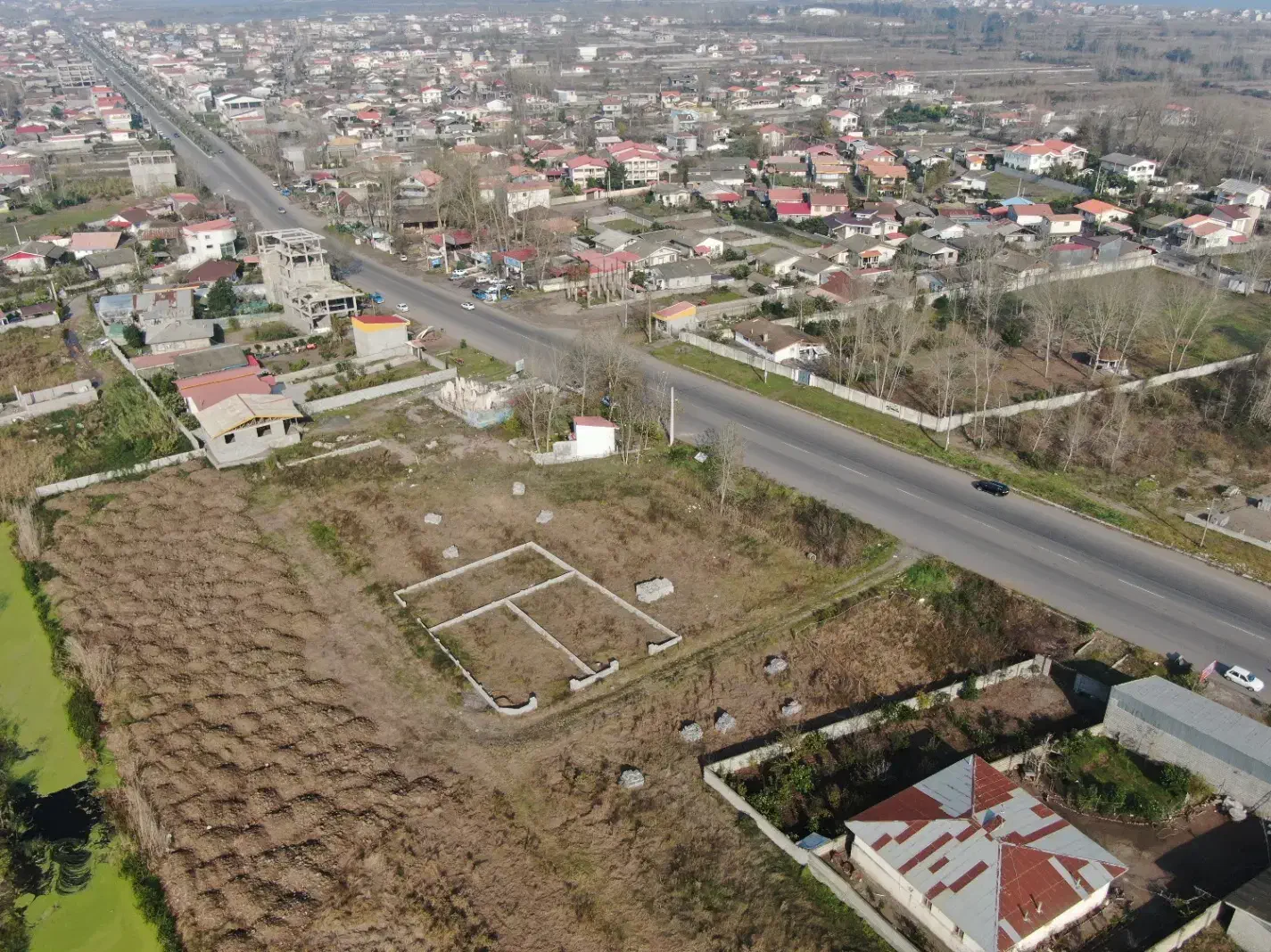 زمین مسکونی/بر اول جاده اسفالت|فروش زمین و ملک کلنگی|رشت, بازار|دیوار