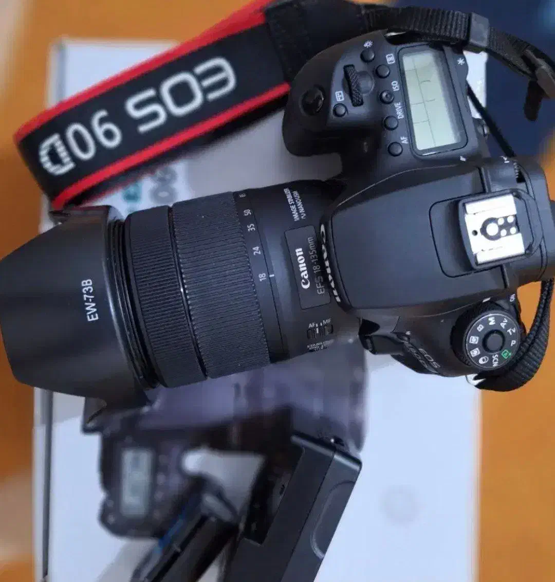 دوربین عکاسی کانن 90d|دوربین عکاسی و فیلم‌برداری|تهران, دکتر هوشیار|دیوار