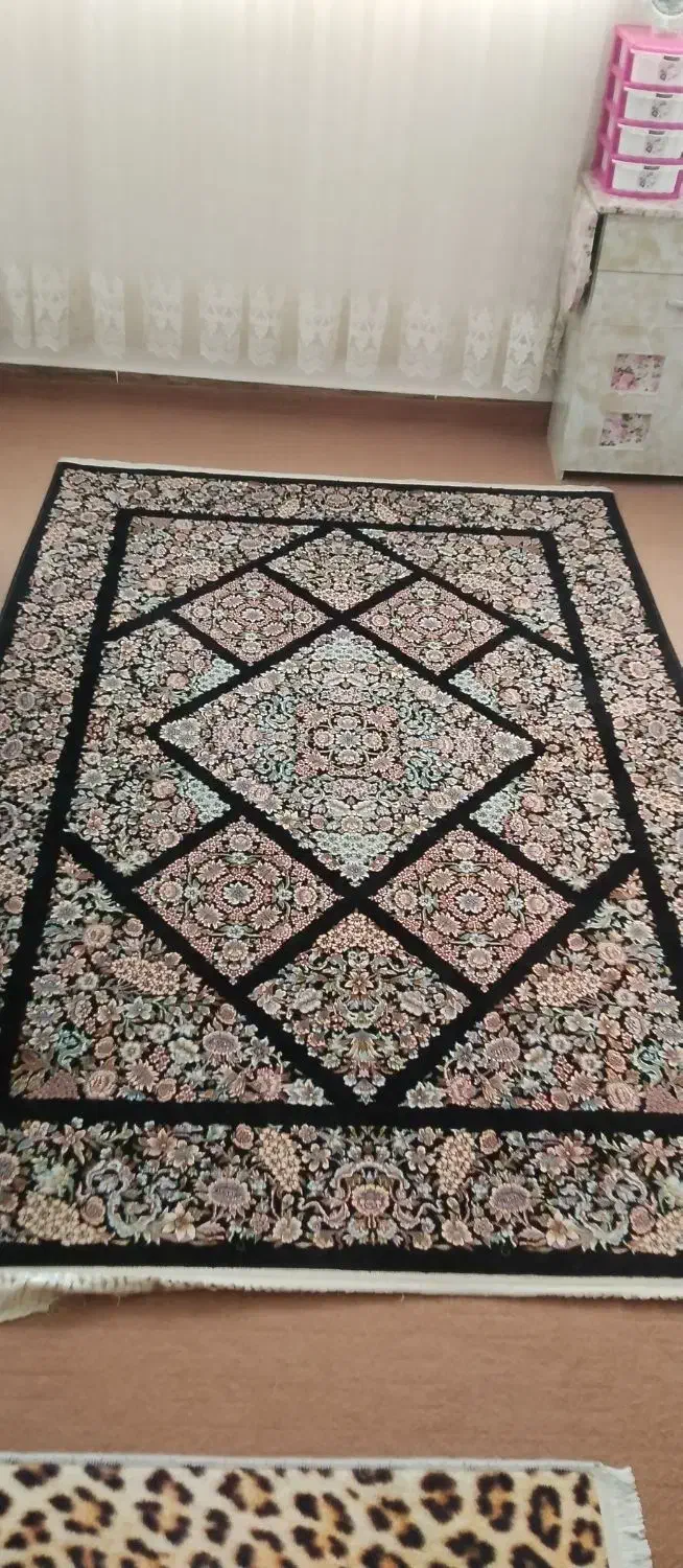 فرش ۴ متری در حد نو|فرش|محمدشهر, عباس آباد|دیوار