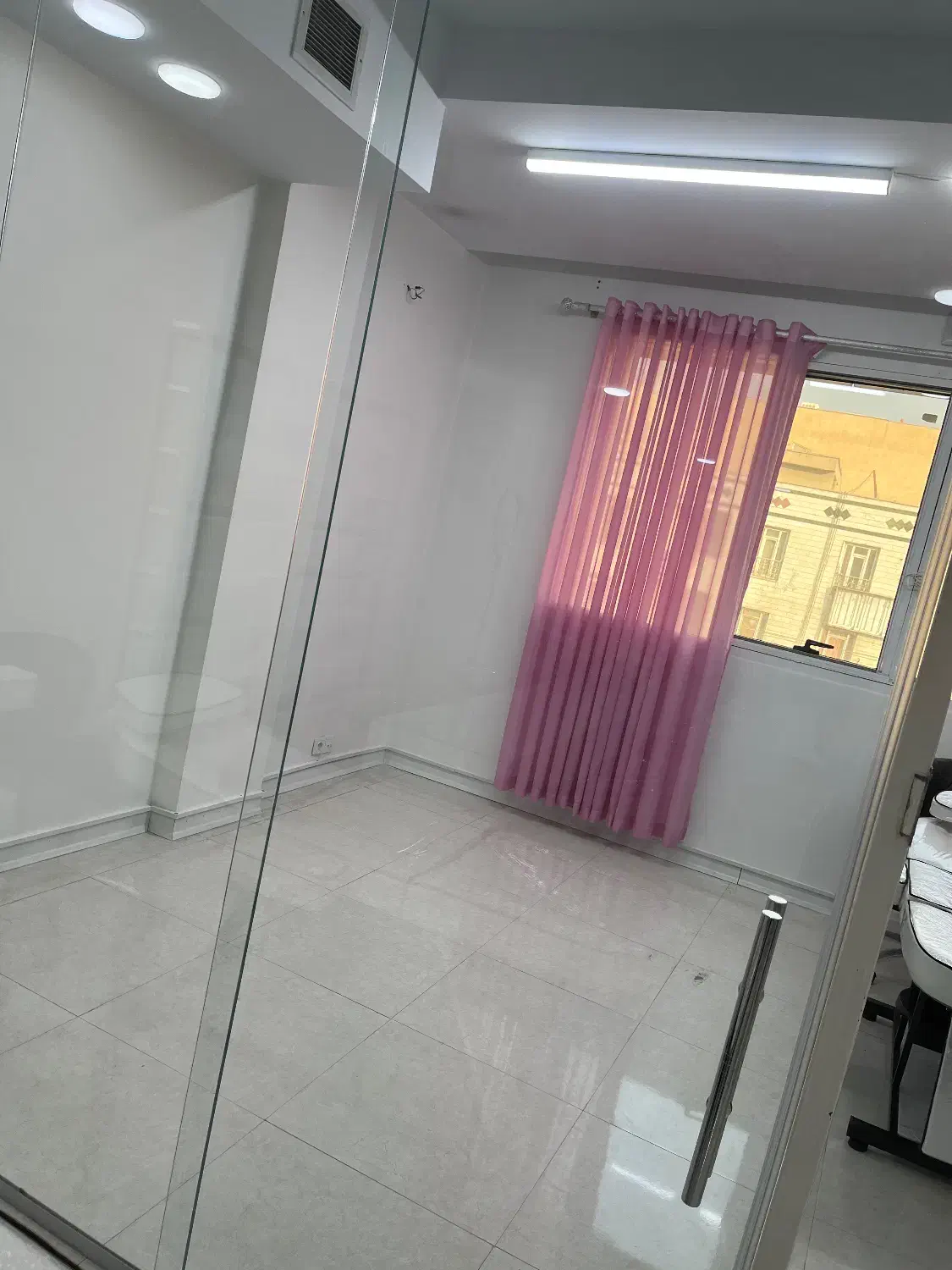 اجاره اتاق در سالن زیبایی|اجارهٔ دفتر کار، اتاق اداری، مطب|تهران, باشگاه نفت|دیوار