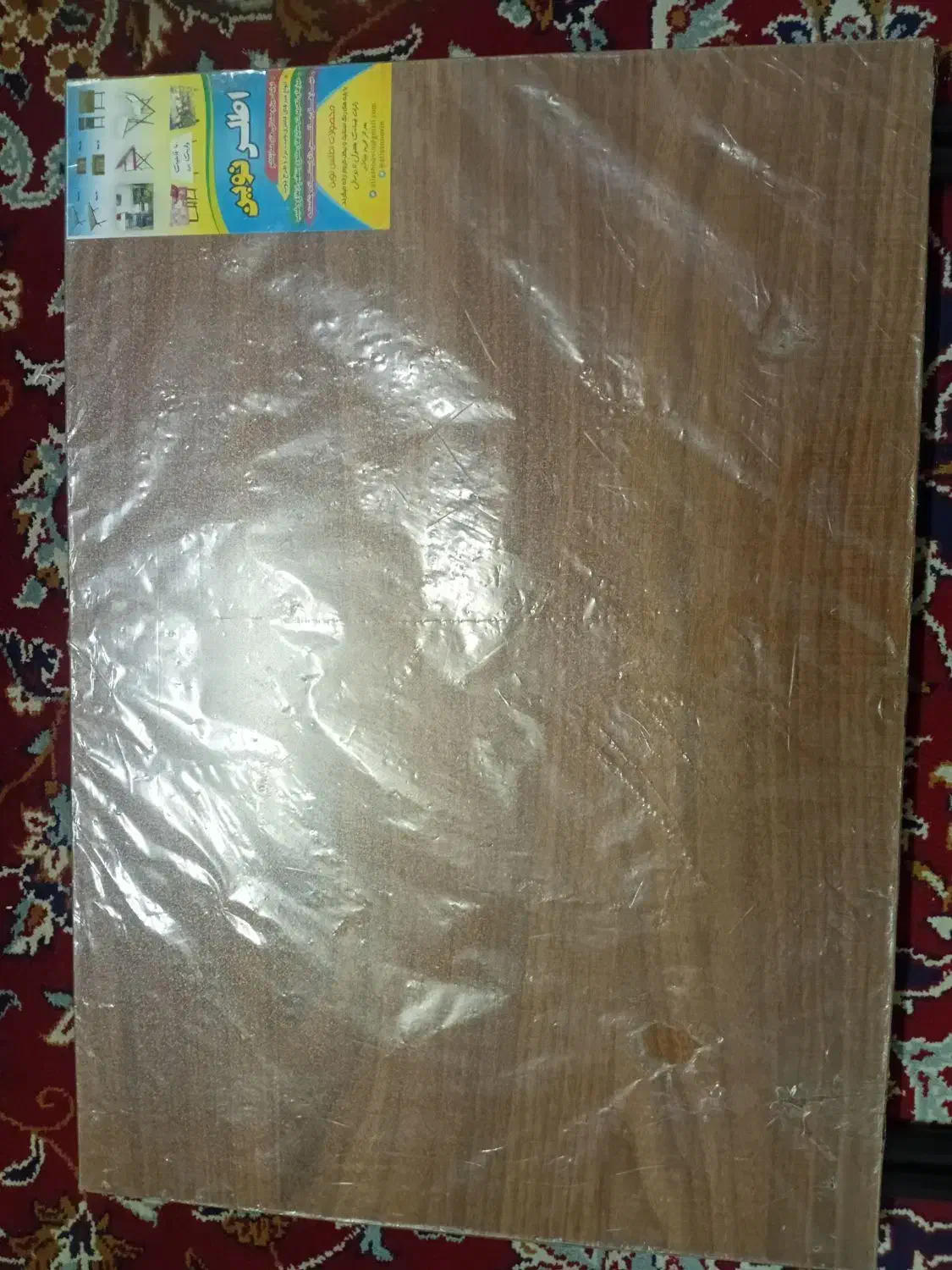 میز تحریر تاشو|میز تحریر و کامپیوتر|قم, ارم|دیوار