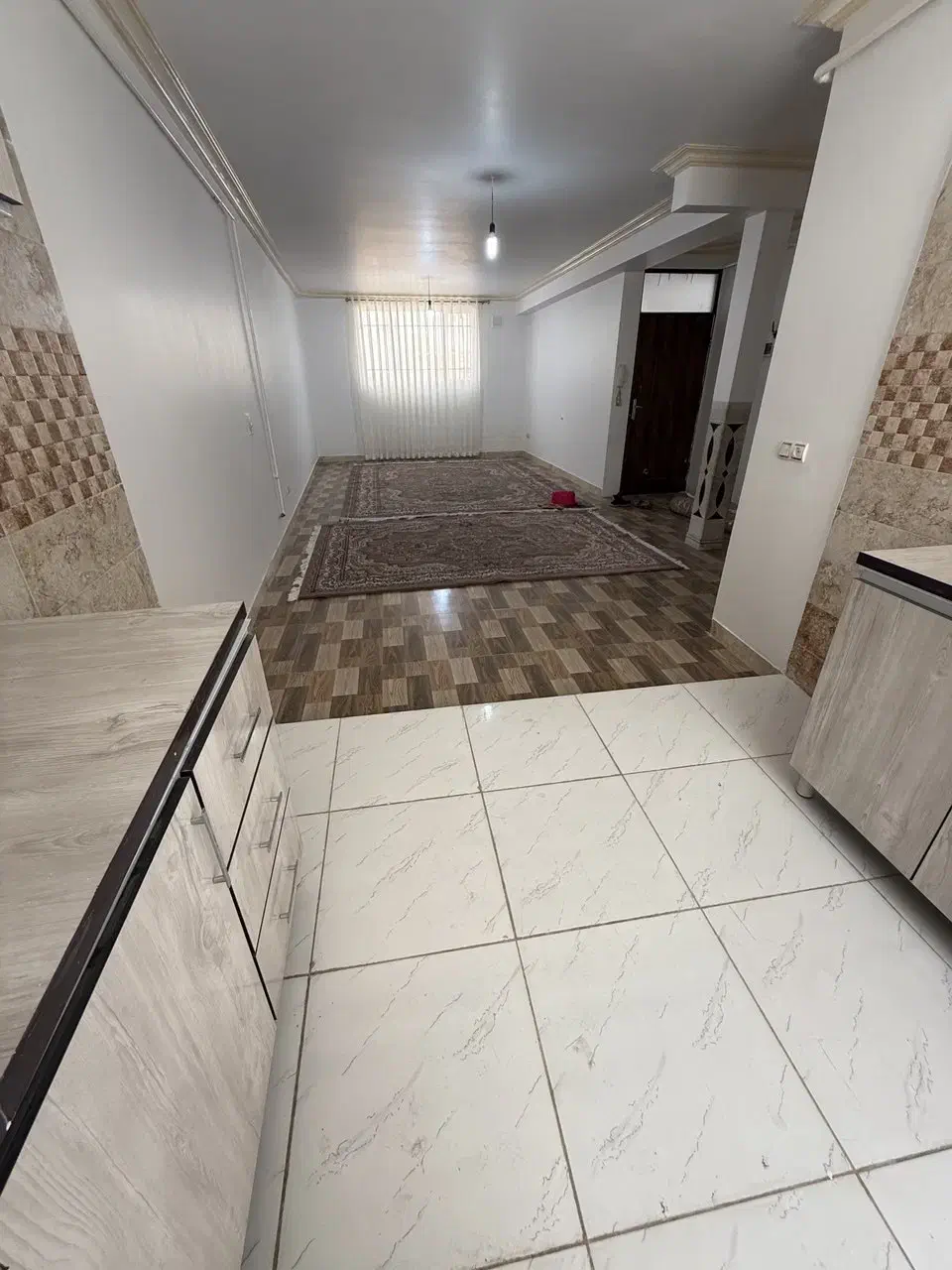 خونه ۹۰ متری حیاط دار غرق نور|فروش خانه و ویلا|همدان, |دیوار