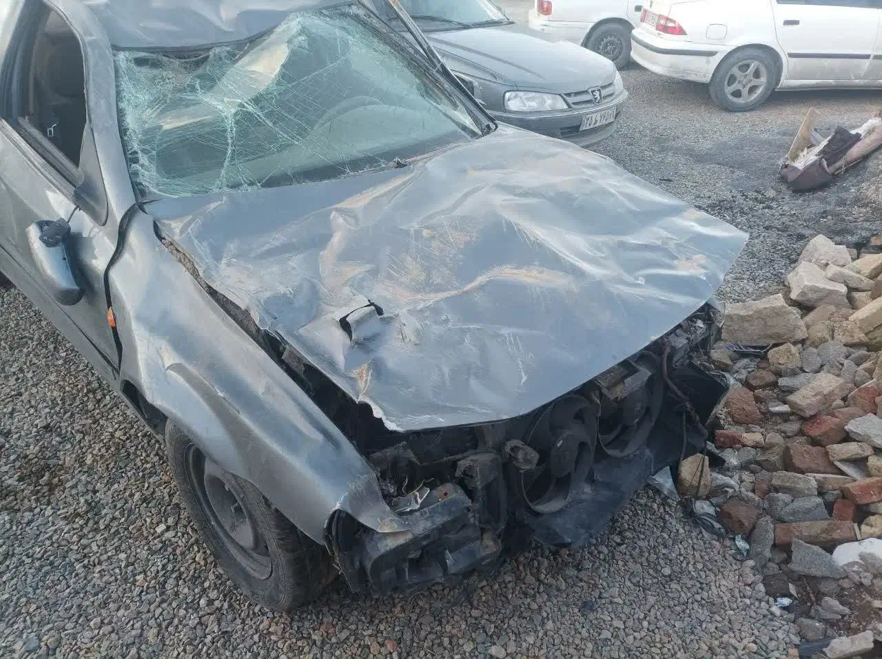 سمند ۸۶ تصادفی|خودرو سواری و وانت|همدان, |دیوار