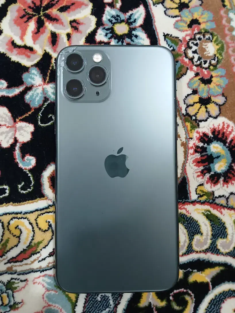 ایفون ۱۱پرو ۲۵۶|موبایل|سبزوار, توحیدشهر|دیوار