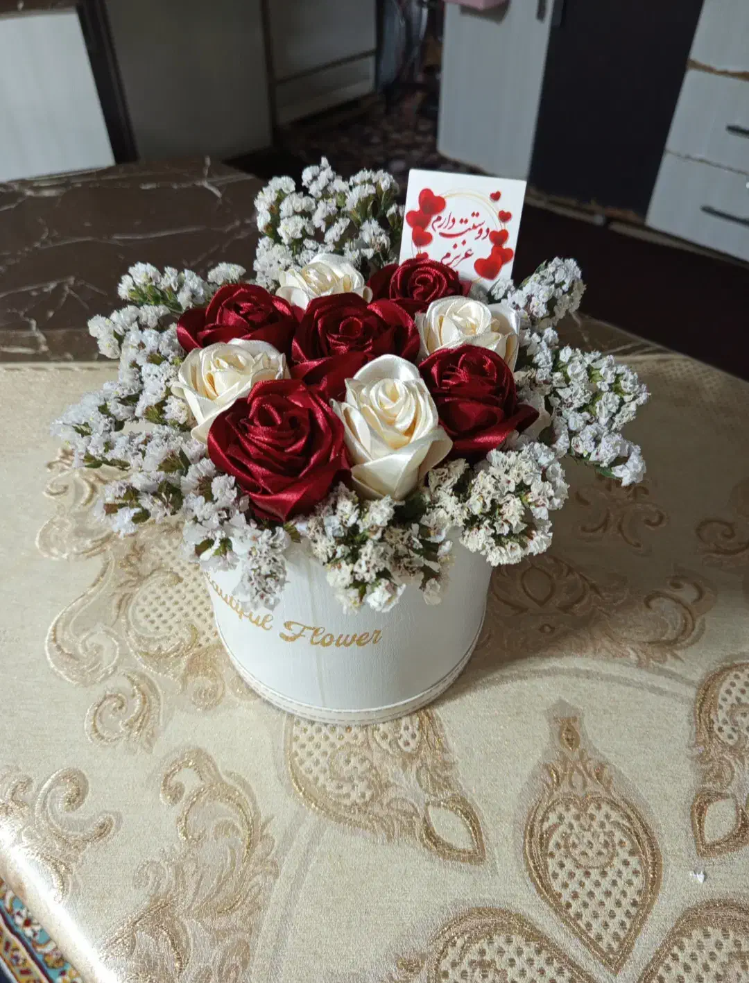 درست کردن گل|صنایع دستی و سایر لوازم تزئینی|بجستان, |دیوار