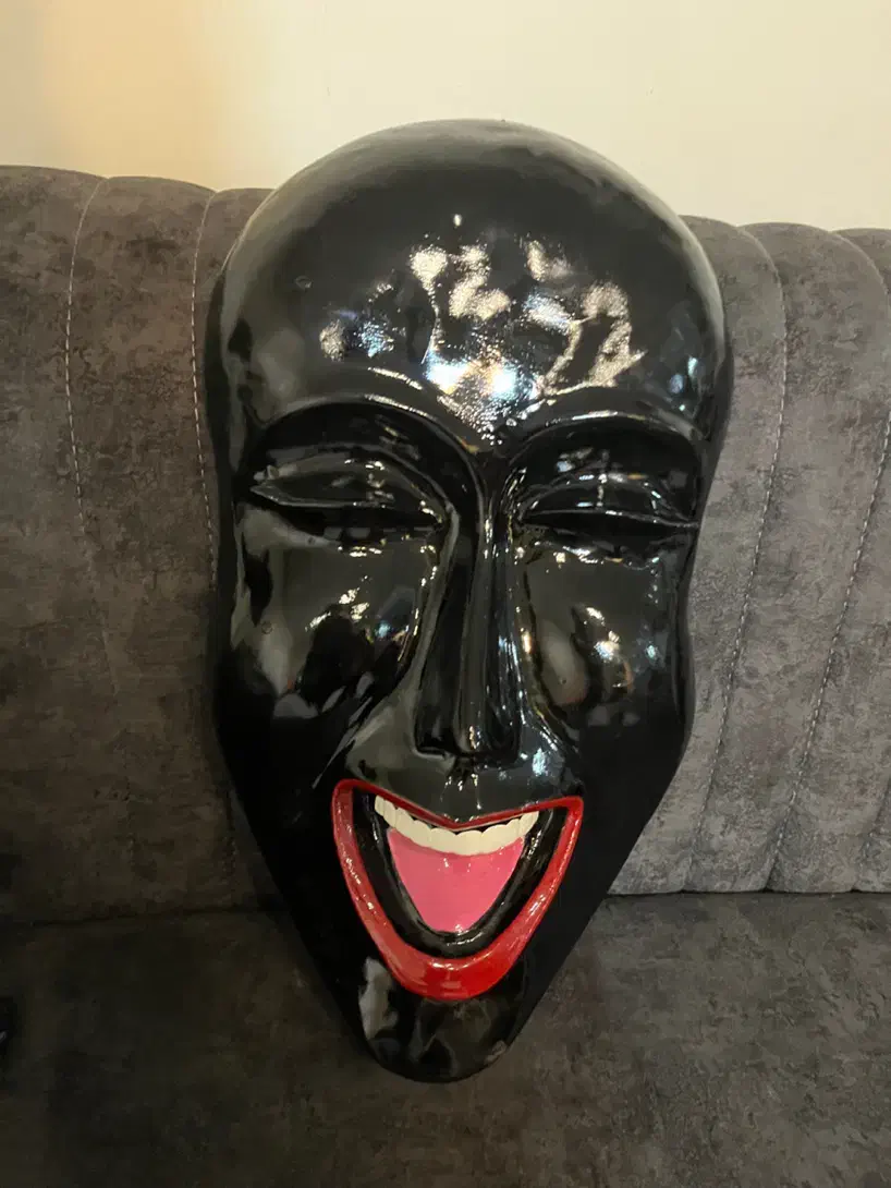 دیوارکوب چهره خندان|مجسمه، تندیس، ماکت|تهران, وصفنارد|دیوار