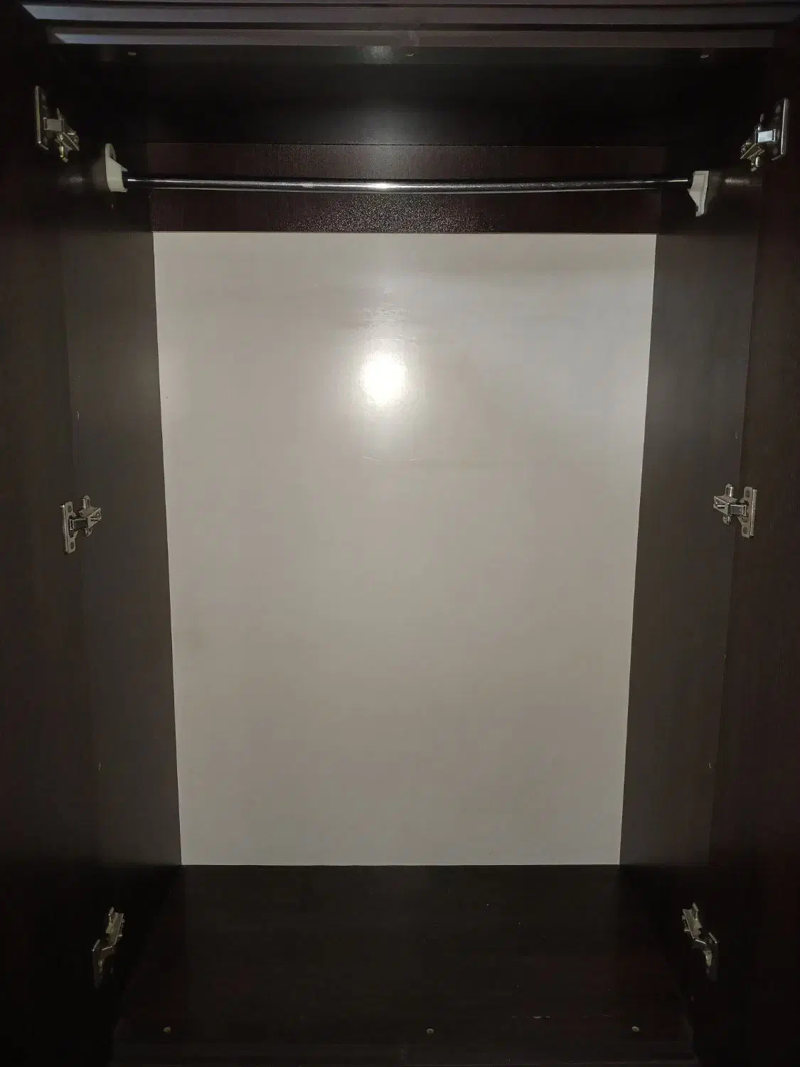 کمد لباسی|جاکفشی، کمد، دراور|شیراز, فرهنگ شهر|دیوار