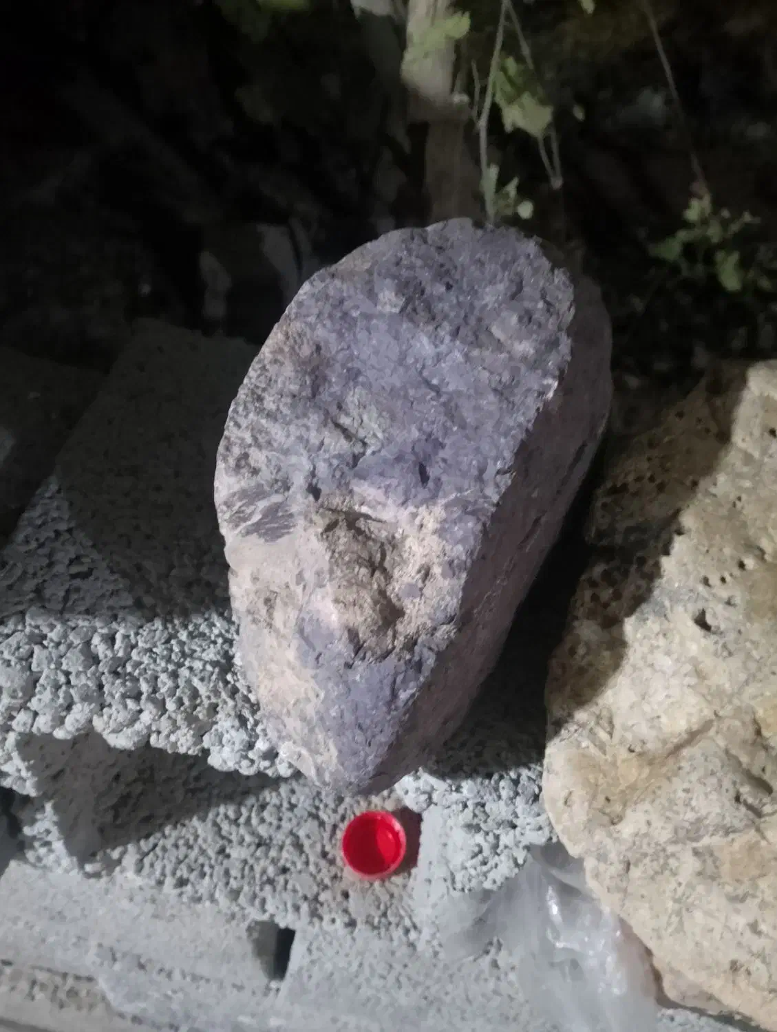 شهاب سنگ وفسیل|کلکسیون اشیاء عتیقه|پاکدشت, حصار امیر|دیوار