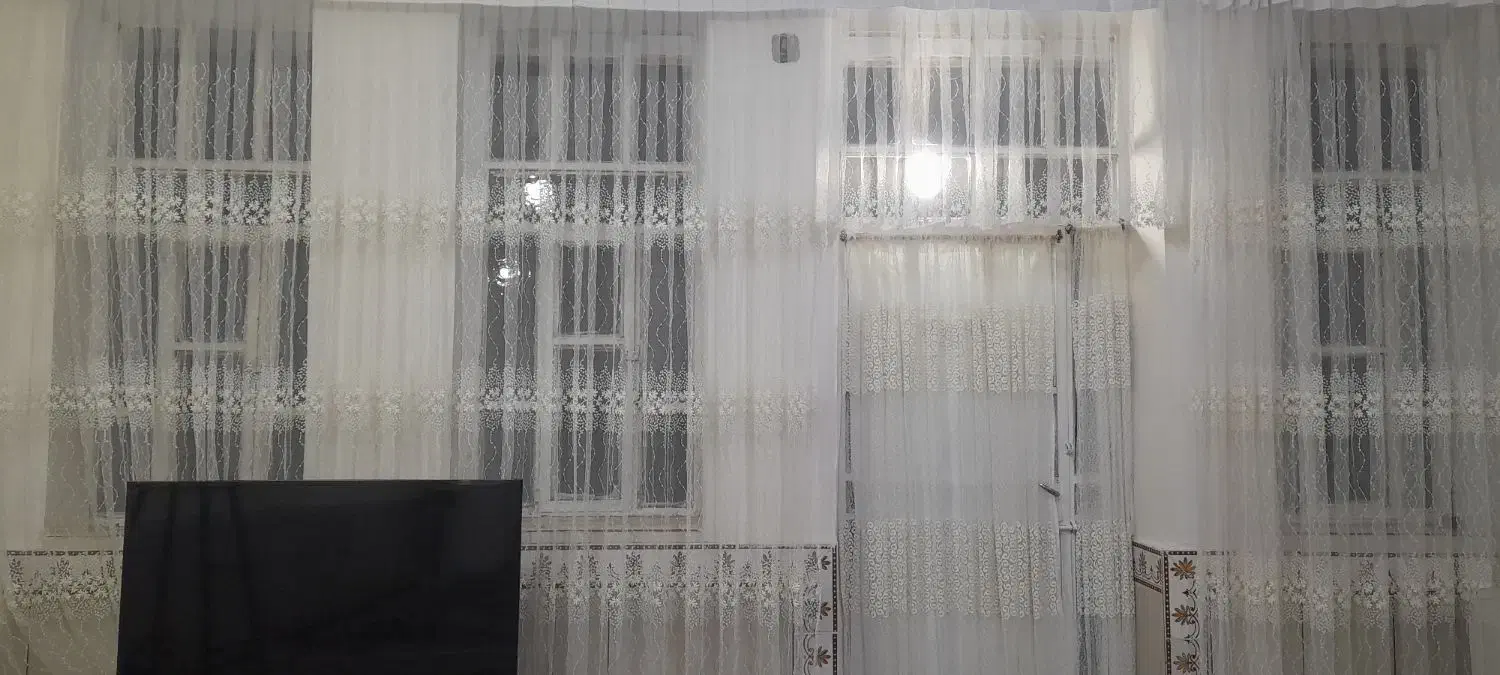 پرده|پرده، رانر، رومیزی|سوری, |دیوار