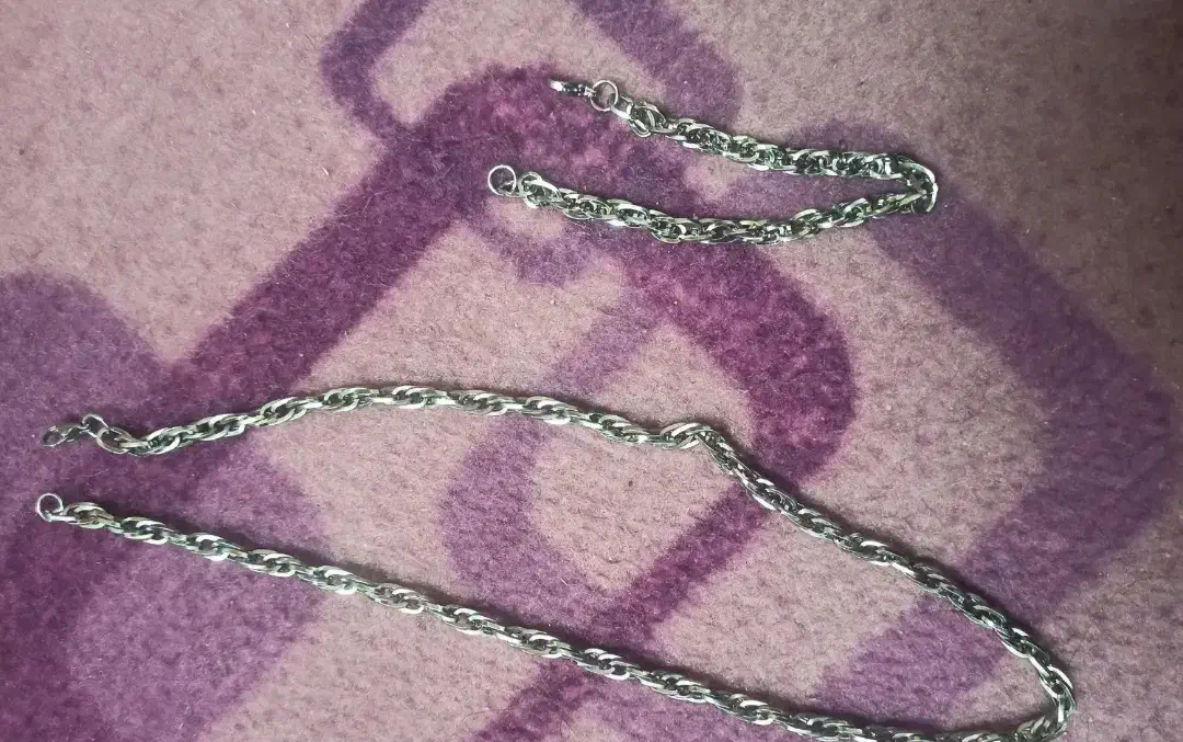 دسنبند و زنجیر استیل|بدلیجات|اردبیل, |دیوار