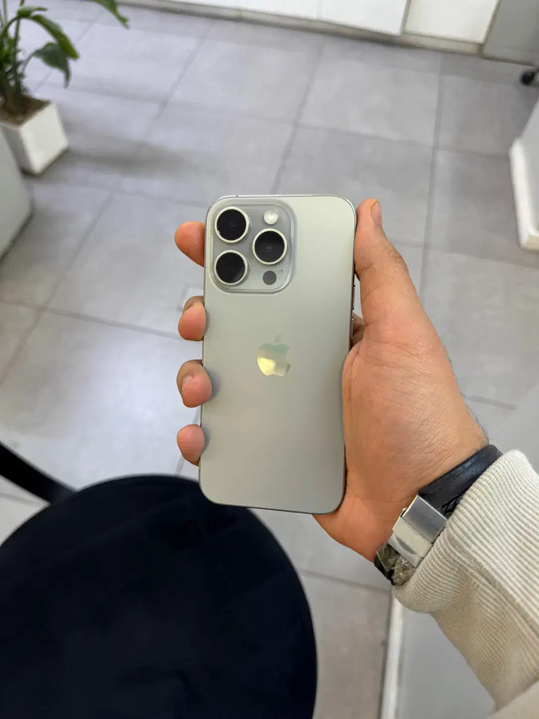 Iphone 15 pro|موبایل|مشهد, طلاب|دیوار