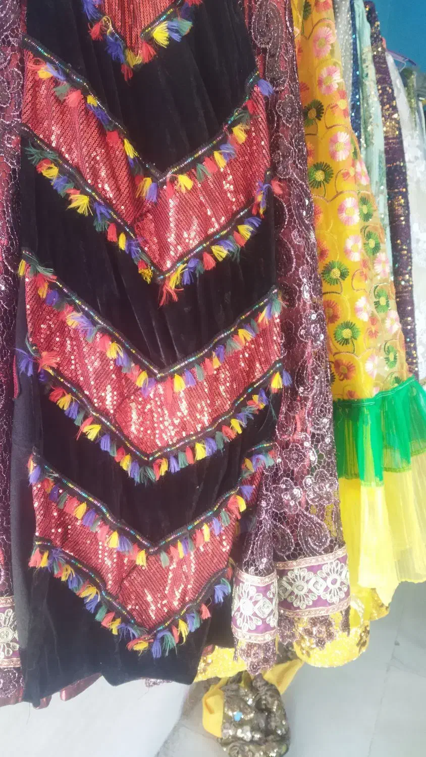 فروش چند دست لباس مجلسی|لباس|شهرکرد, |دیوار