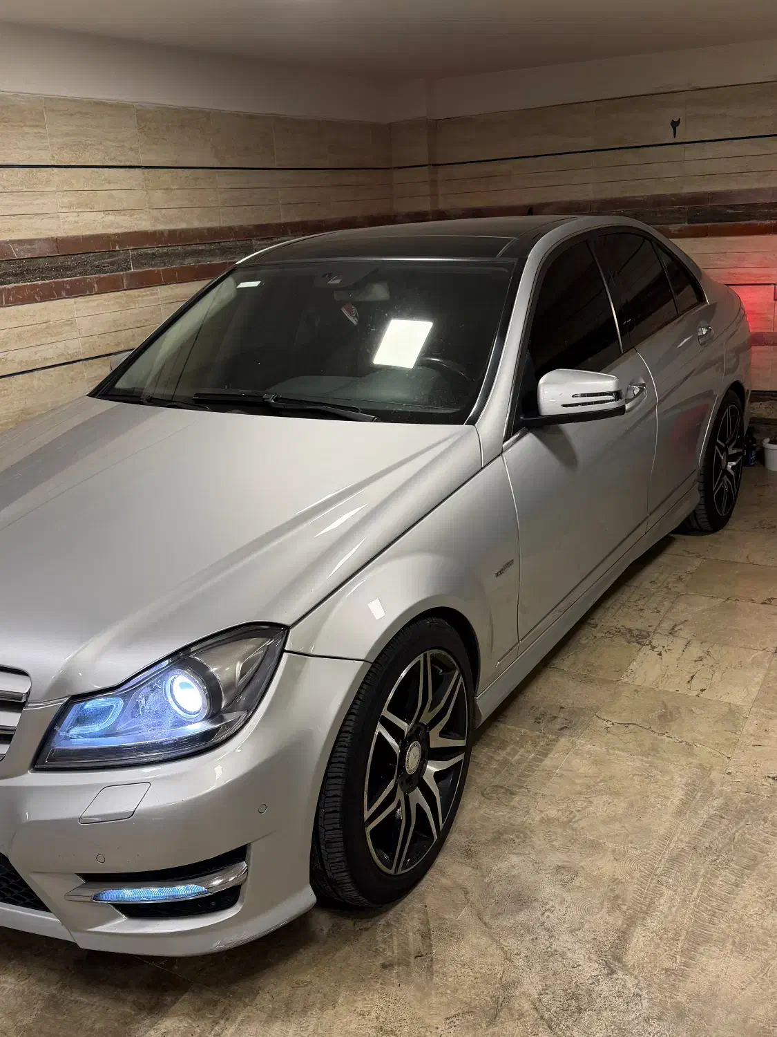 بنز c200 ۲۰۱۲|خودرو سواری و وانت|تهران, ونک|دیوار