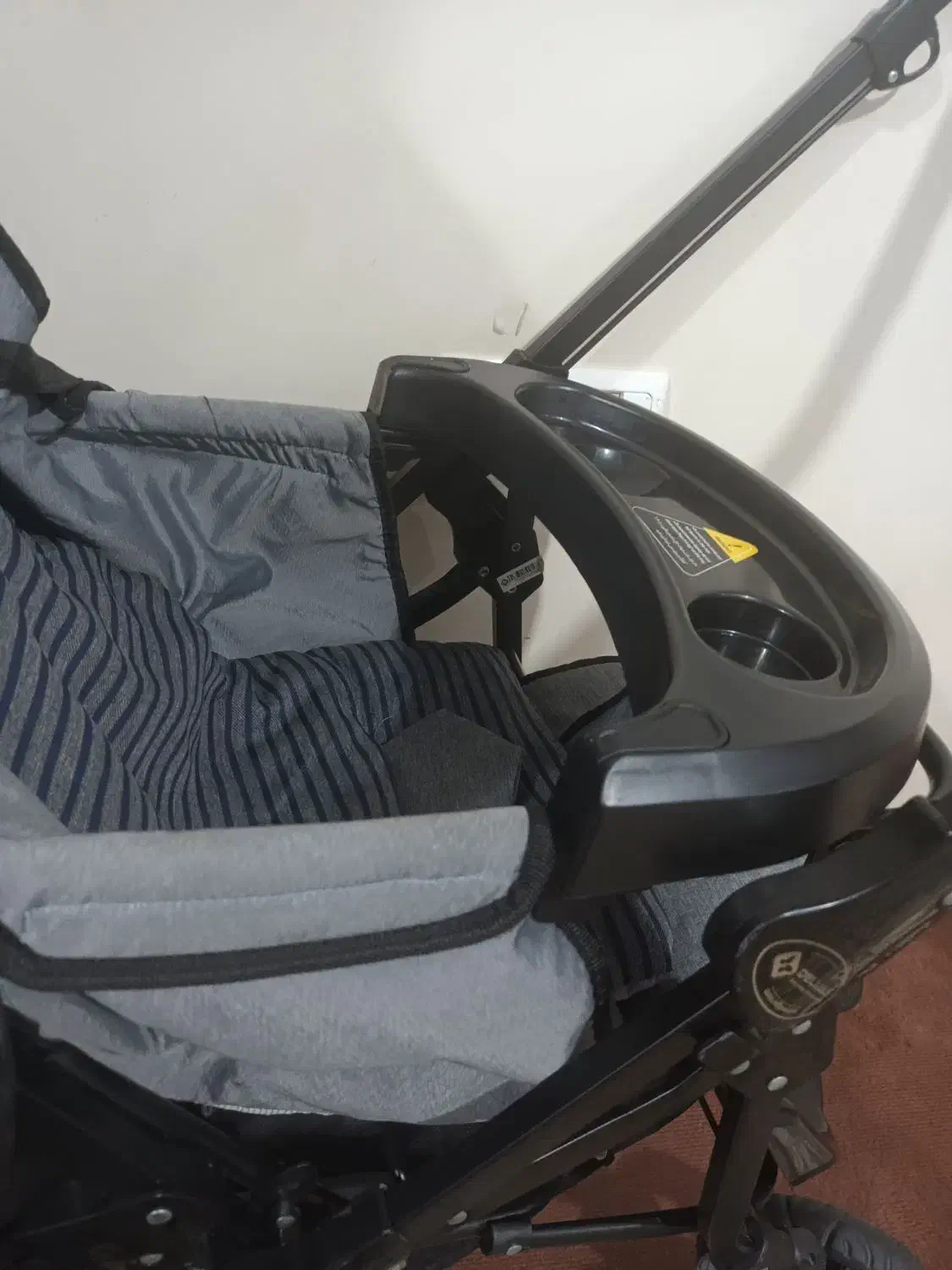 کالسکه نو مناسب سیسمونی بسیار تمیز|کالسکه و لوازم جانبی|کهریزک, |دیوار