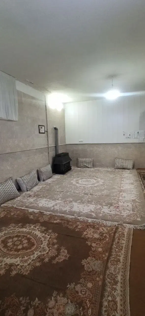 فروش خانه ویلایی ۵۵ متری در بلوار ۱۵ خرداد|فروش خانه و ویلا|قم, سراجه (۱۵ خرداد)|دیوار