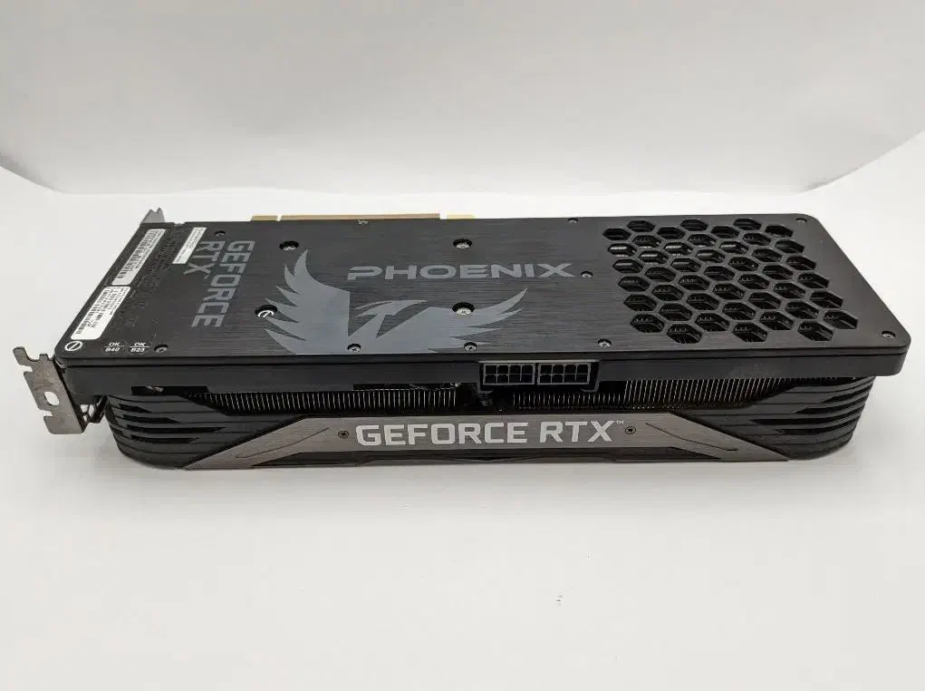 گرافیک 8 گیگ RTX 3070TI در حد نو PHOENIX گینوارد|قطعات و لوازم جانبی رایانه|قم, ارم|دیوار