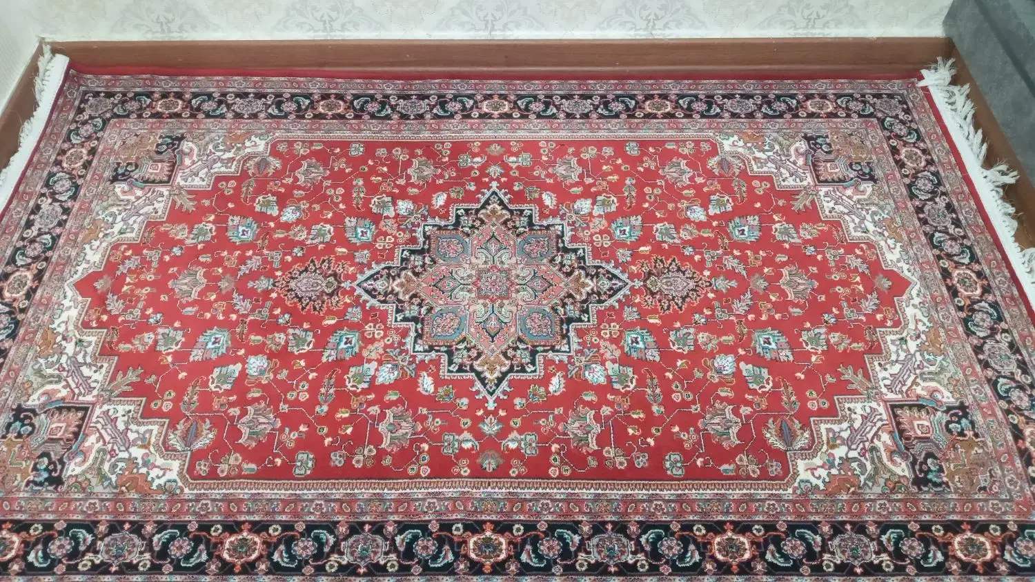 فرش ماشینی|فرش|تبریز, |دیوار