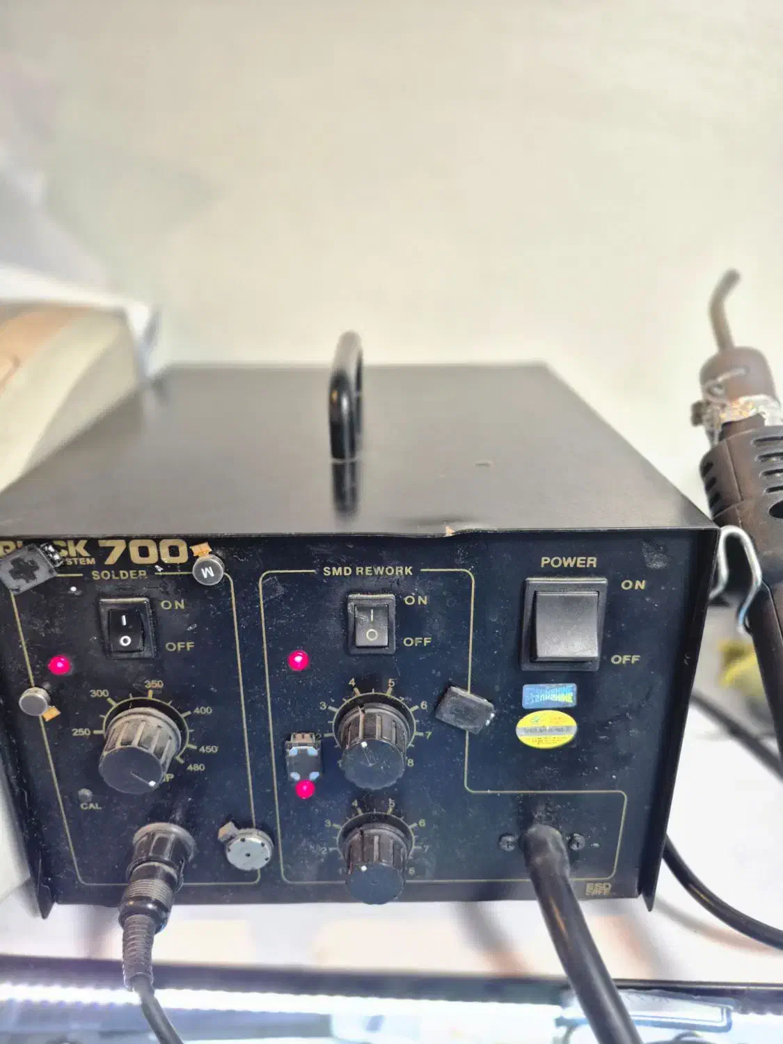 کوییک ۷۰۰ و منبع تغذیه ۳۰ ولت ۵ آمپر|لوازم جانبی موبایل و تبلت|کرج, اصفهانی‌ها|دیوار