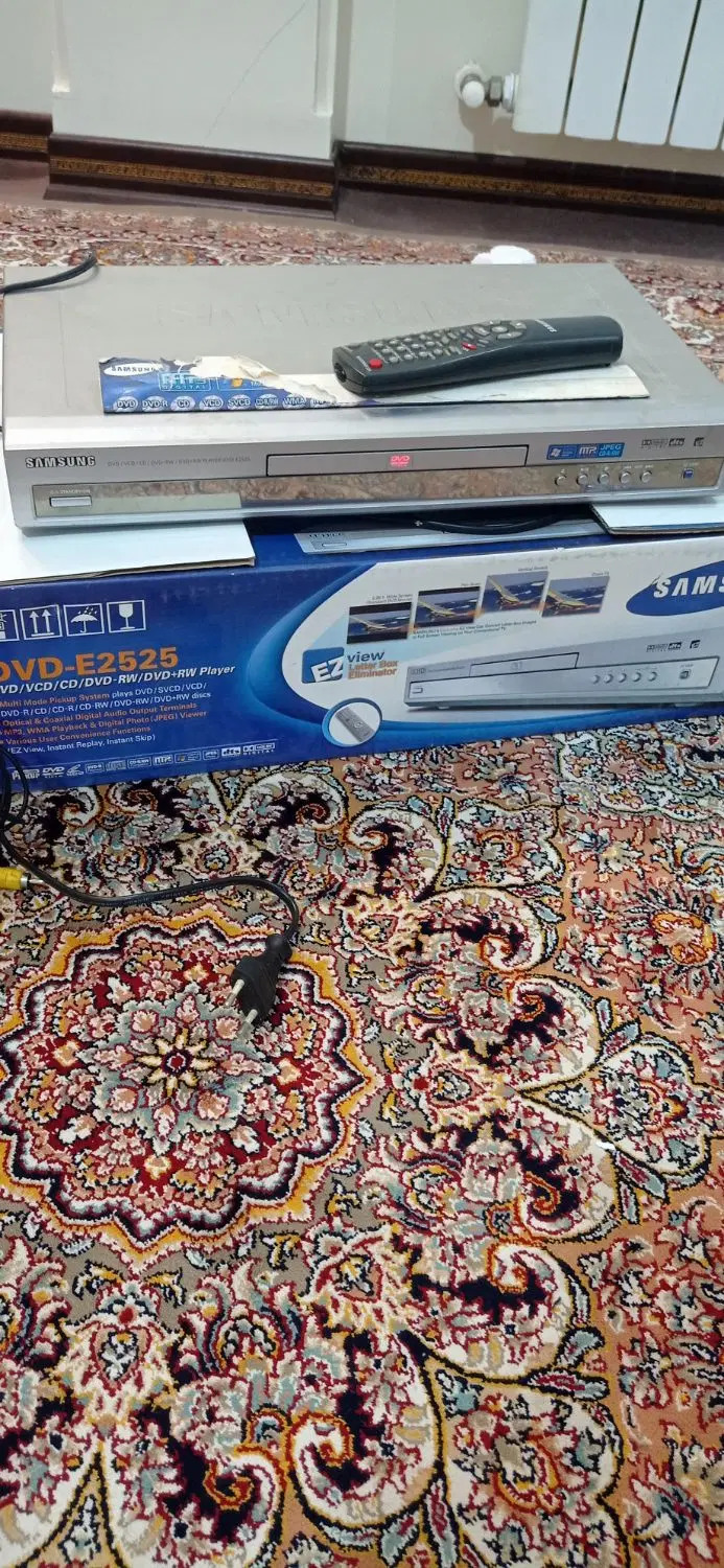 دستگاه ویدیوویک دستگاه دی وی دی ۳۲۰۰۰۰۰|پخشکننده DVD و ویدیو|تهران, قصر فیروزه ۲|دیوار