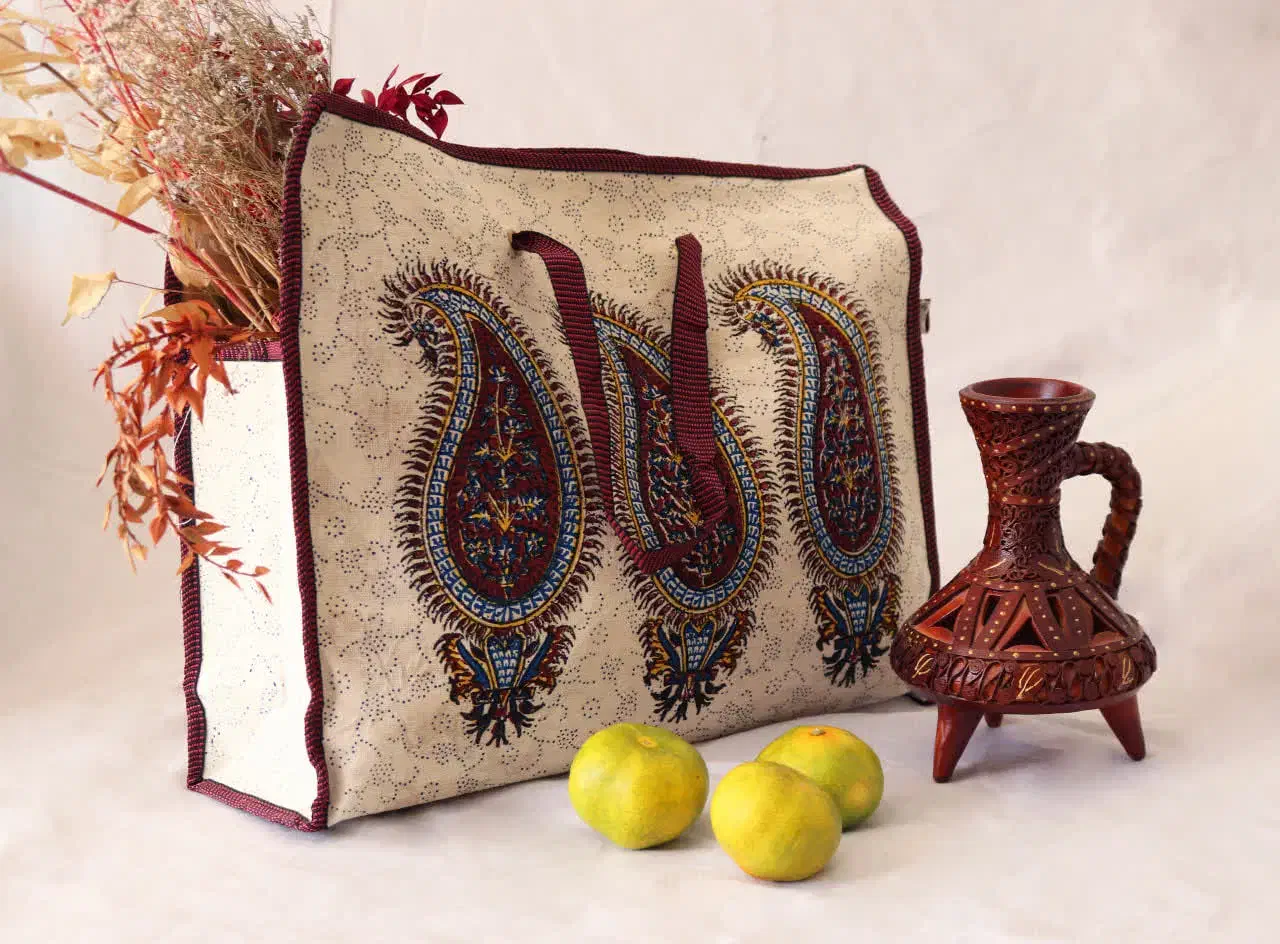 یه خرید شیک و اصیل|صنایع دستی و سایر لوازم تزئینی|برخوار, |دیوار