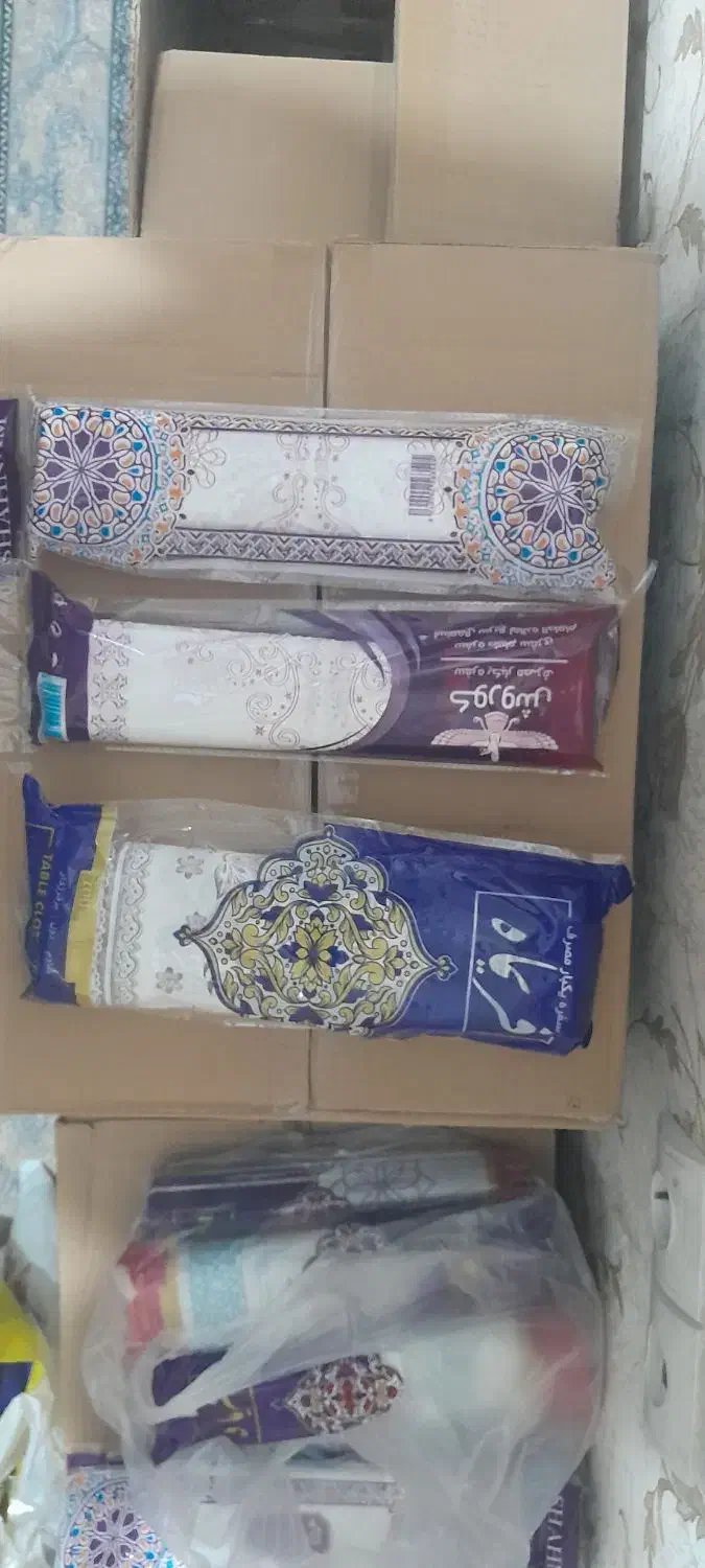 سفره یکبار مصرف|ظروف نگهدارنده، پلاستیکی، یکبارمصرف|اشتهارد, |دیوار