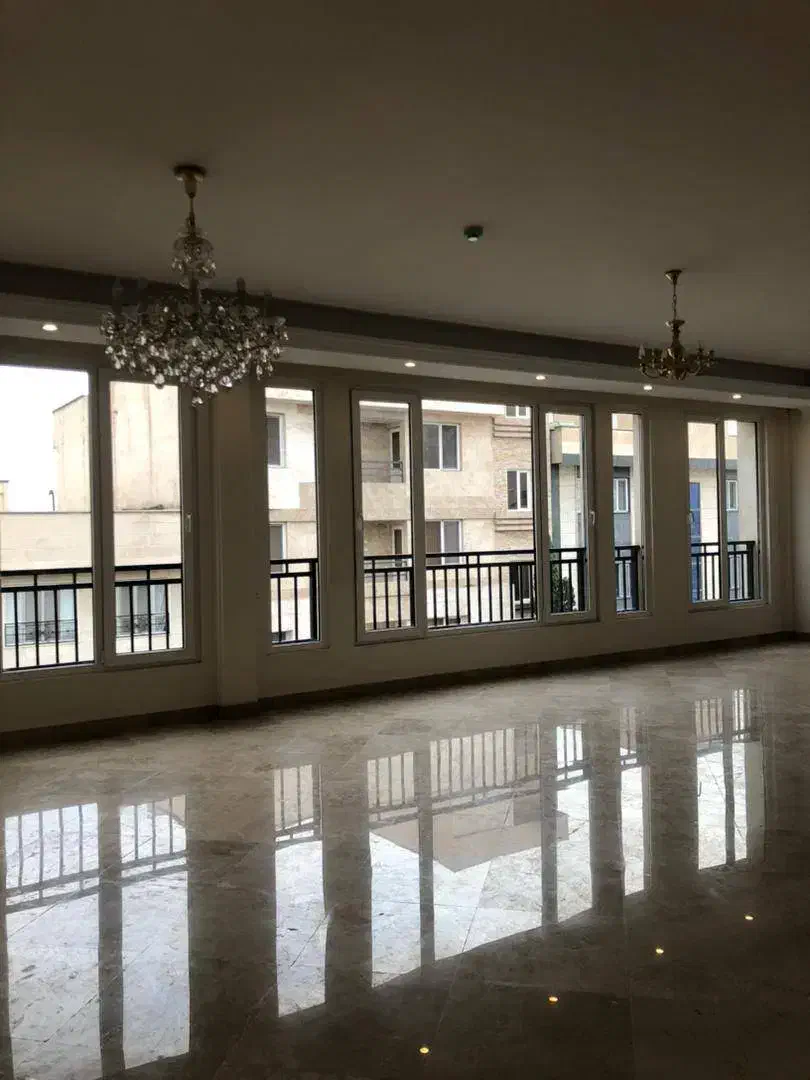 * تیسفون * 185 متر 3 خواب تکواحدی * 2 پارکینگ *