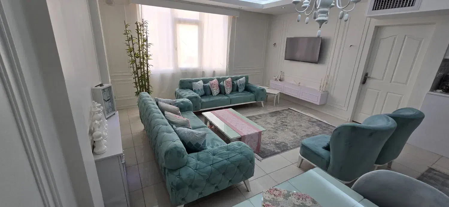 ست مبل و میز عسلی و جلومبلی و میز ناهارخوری|مبلمان خانگی و میز عسلی|فردیس, سرحد آباد|دیوار